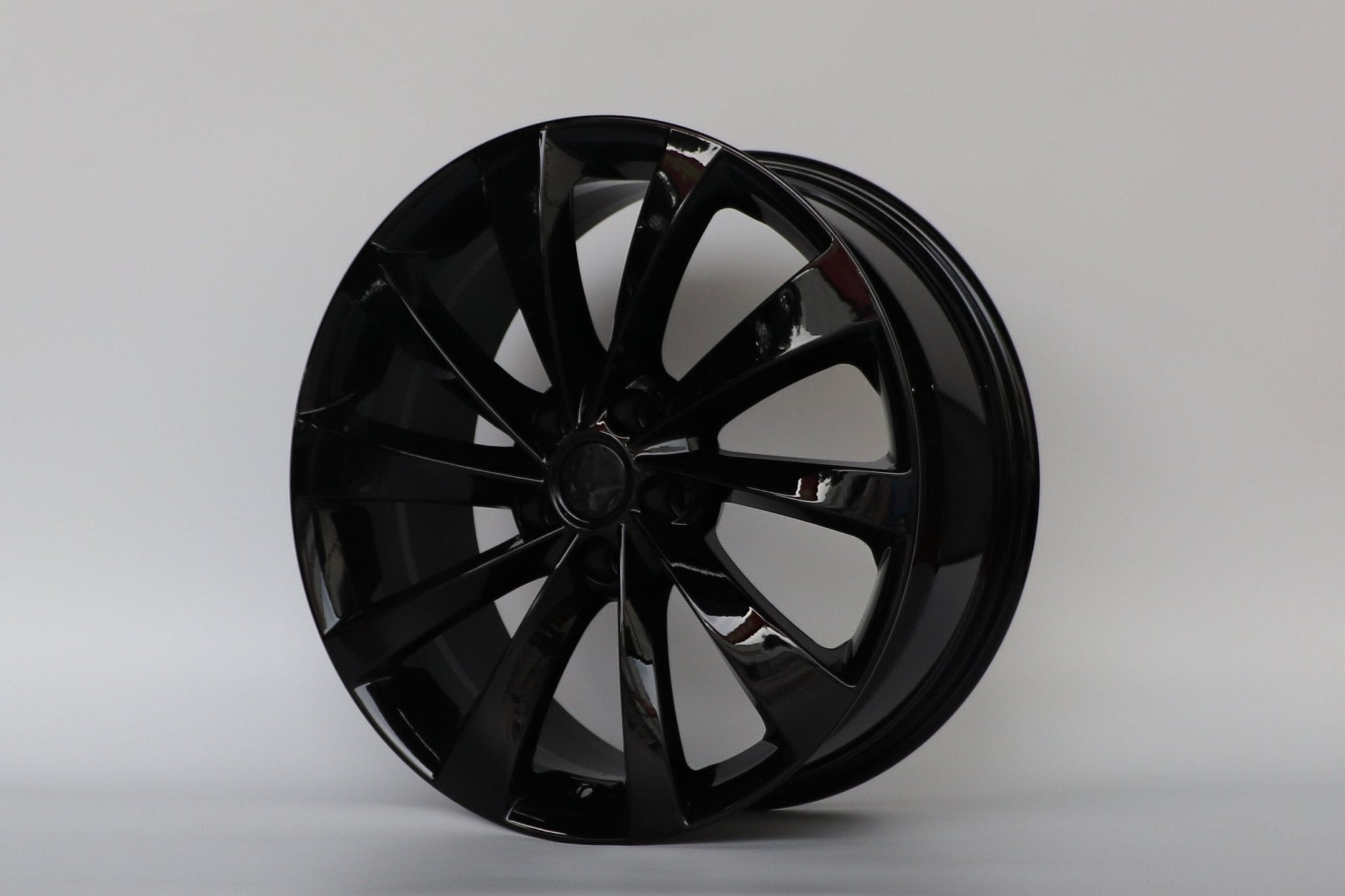 W451 1396 Gloss Black 19x8.0 Et35 5x114.3 CB73.1 - Gun Hill Tire House (WTW - WHOLESALE TIRES & WHEELS)