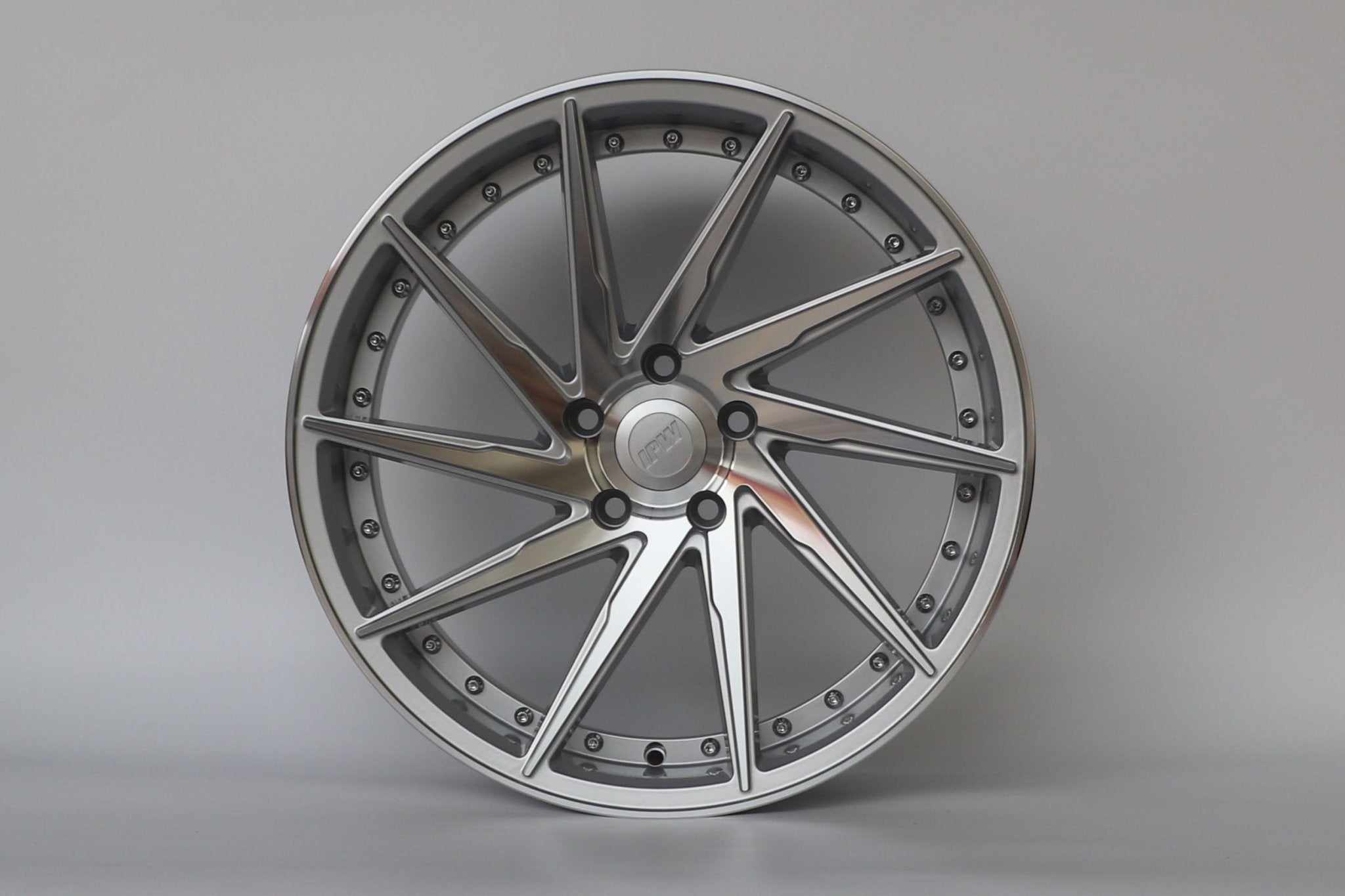 W511 Silver Machined Face 19x9.5 ET35 5x114.3 CB73.1 - Gun Hill Tire House (WTW - WHOLESALE TIRES & WHEELS)