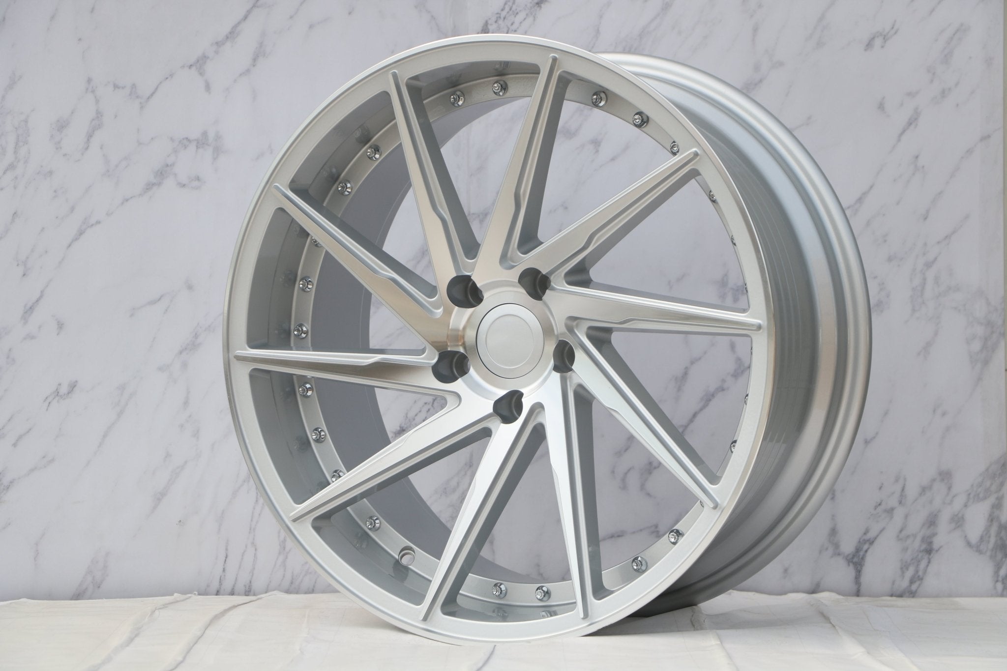W511 Silver Machined Face 19x9.5 ET35 5x114.3 CB73.1 - Gun Hill Tire House (WTW - WHOLESALE TIRES & WHEELS)