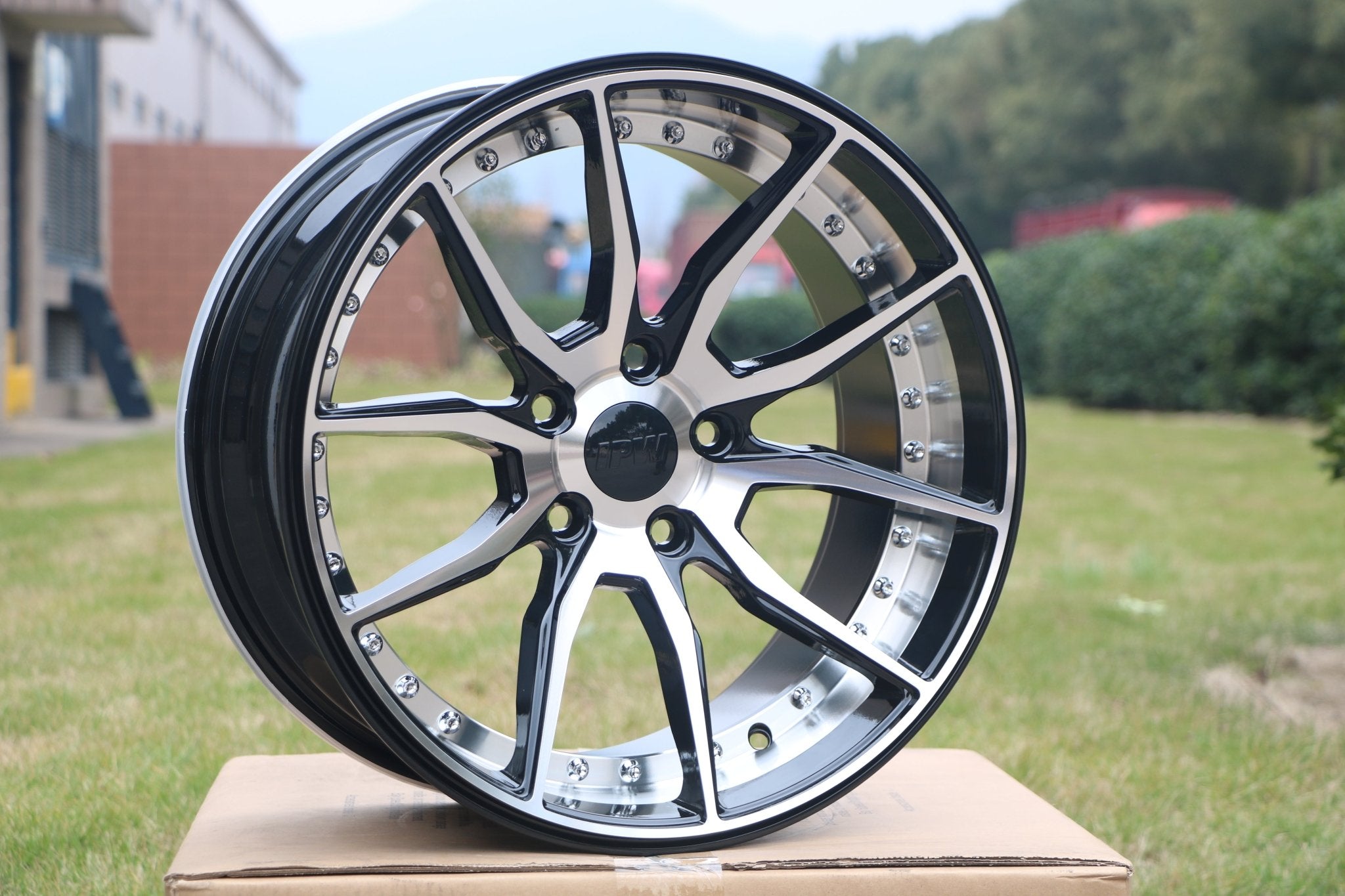 W512 1646 Black Machined Face Silver Rivet 20*8.5 ET35 5x114.3 CB73.1 - Gun Hill Tire House (WTW - WHOLESALE TIRES & WHEELS)