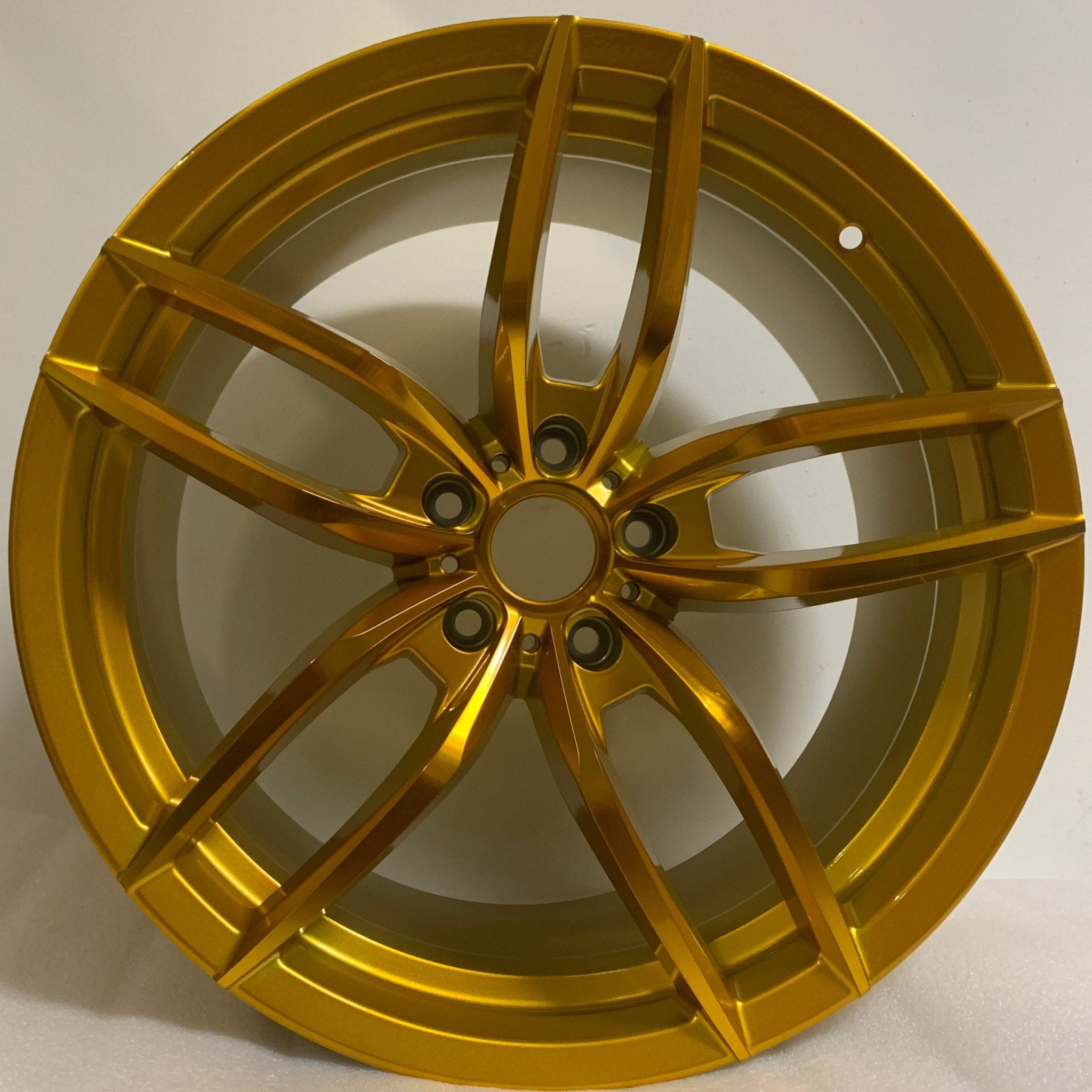 W524 - SGD2095.35.5.114 - AB - Gun Hill Tire House (WTW - WHOLESALE TIRES & WHEELS)