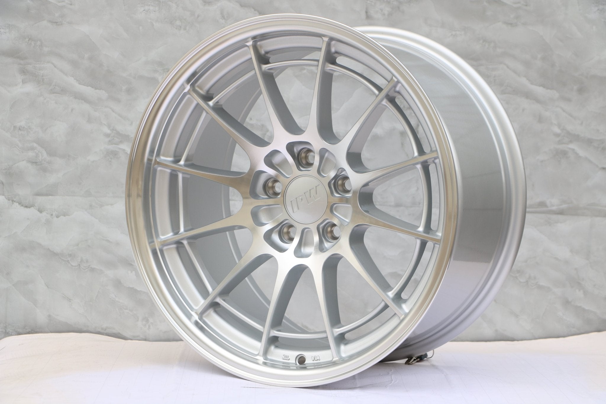 W569 XH064 Silver Machined Face 19x8.5 ET35 5x114.3 CB73.1 - Gun Hill Tire House (WTW - WHOLESALE TIRES & WHEELS)