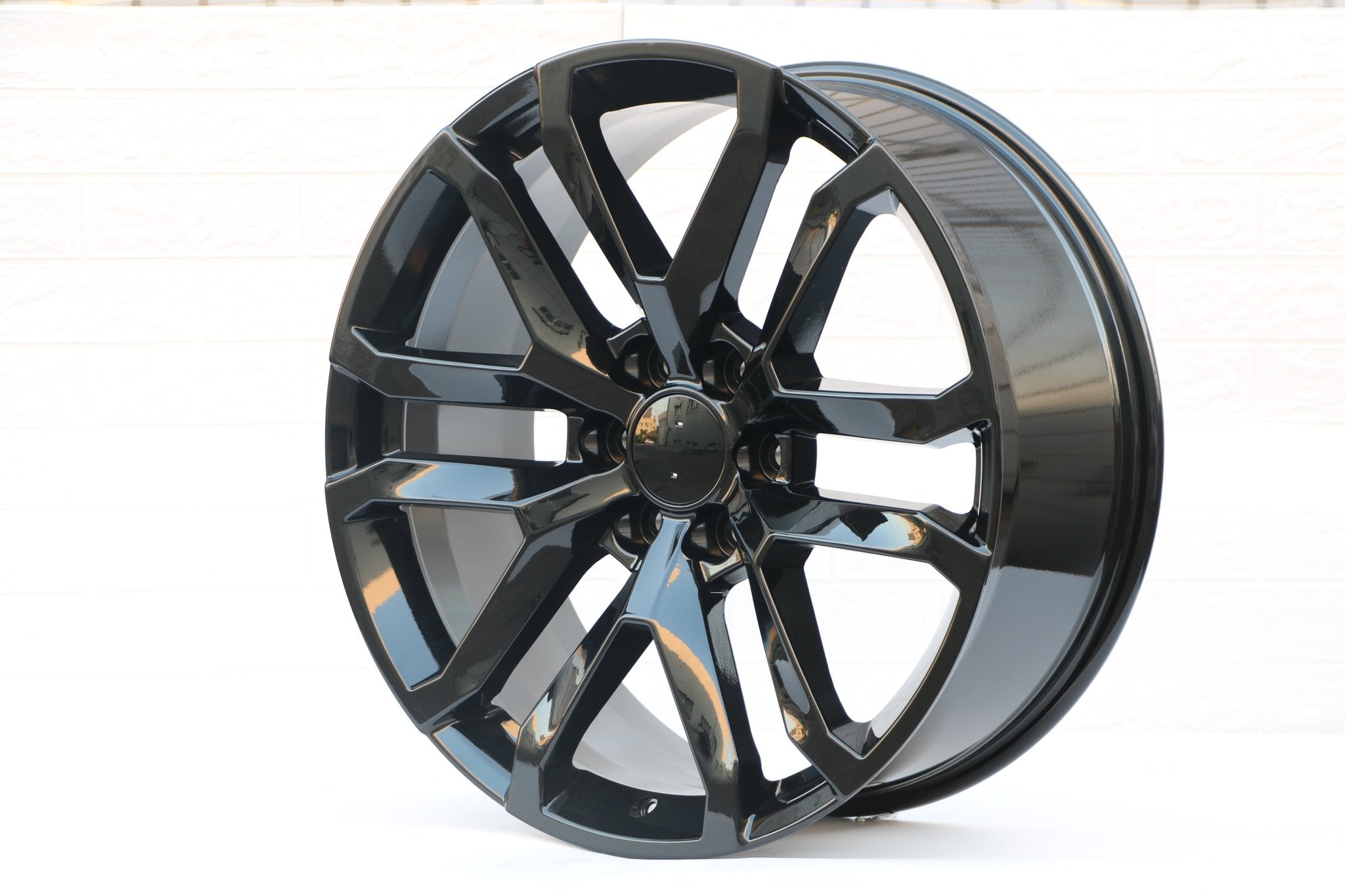 W573 D1444 Gloss Black 20x9.0 ET28 6*139.7 CB78.1 C1291 - 01 - Gun Hill Tire House (WTW - WHOLESALE TIRES & WHEELS)