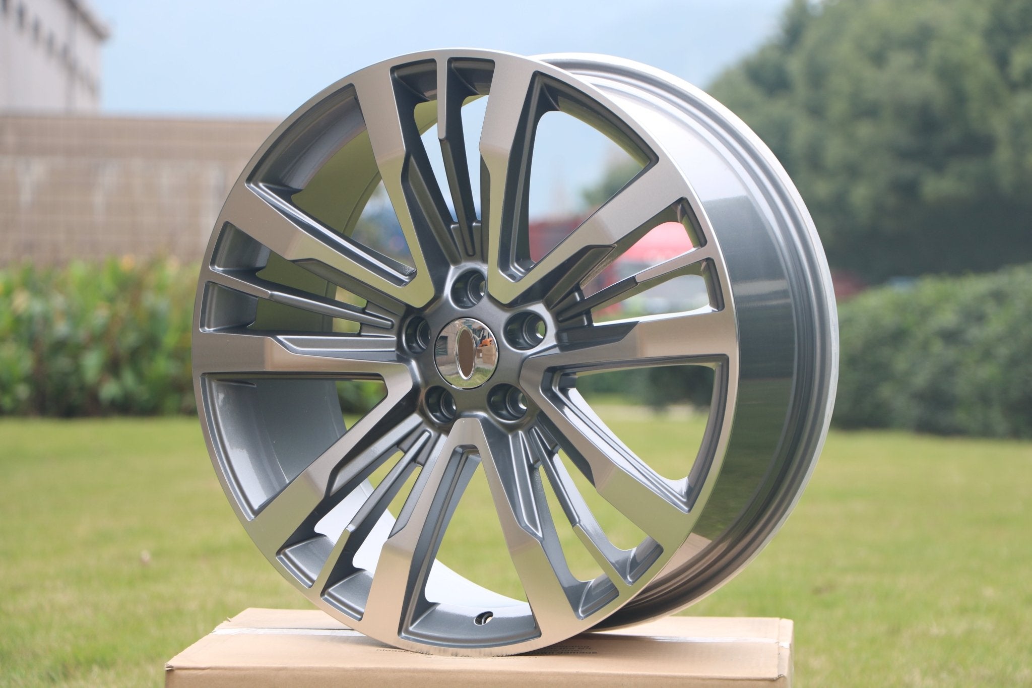 W592 Gunmetal Machined Face 20x8.5 ET44 5x114.3 CB63.4 - Gun Hill Tire House (WTW - WHOLESALE TIRES & WHEELS)