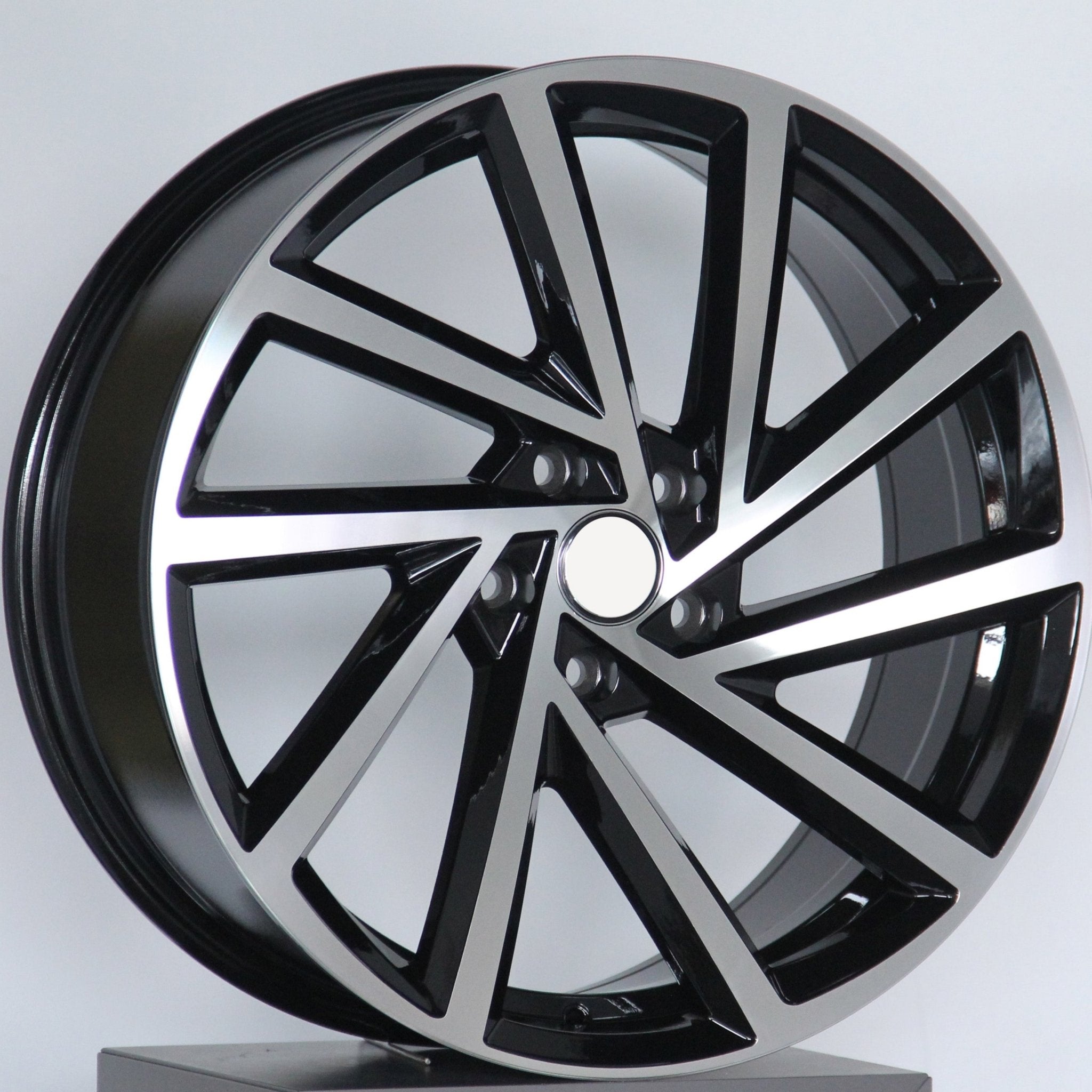 W609 681 Black Machined Face 17x7.5 ET45 5x112 CB57.1 - Gun Hill Tire House (WTW - WHOLESALE TIRES & WHEELS)