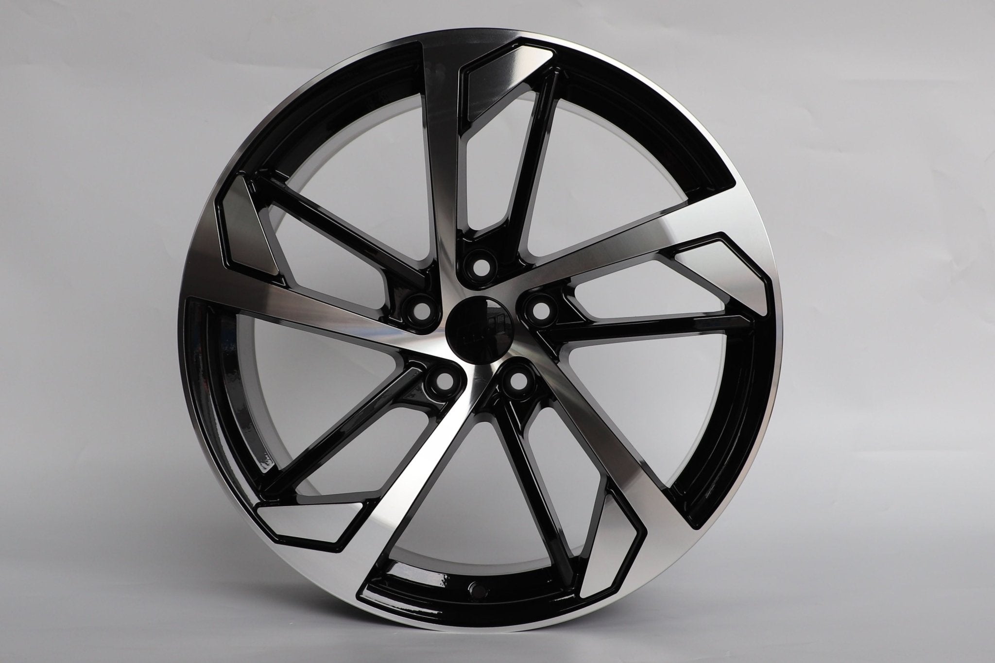 W614 1277 Black Machined Face 19x8.5 Et35 5x114.3 CB73.1 C030IPW - B - Gun Hill Tire House (WTW - WHOLESALE TIRES & WHEELS)
