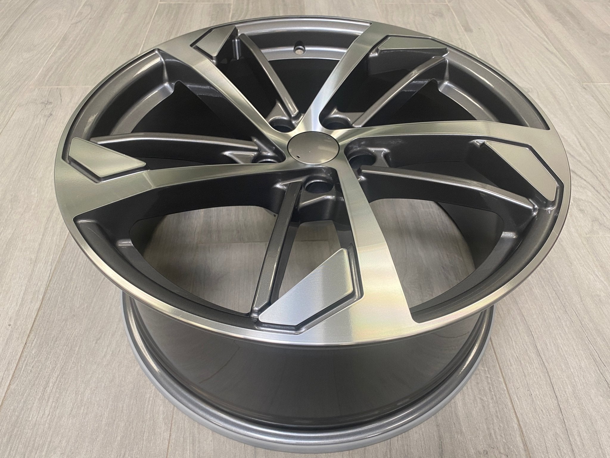 W614 1277 Gunmetal Machined 19x8.5 ET35 5x112 CB66.56 - Gun Hill Tire House (WTW - WHOLESALE TIRES & WHEELS)