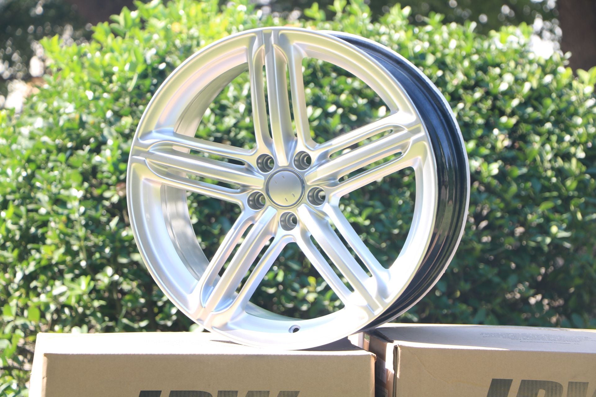 W620 Hyper Silver 20*9.0 ET50 5*130 CB71.5 - Gun Hill Tire House (WTW - WHOLESALE TIRES & WHEELS)