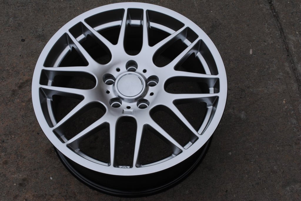 W703 Hyper Silver 19x9.5 ET35 5x120 CB72.56 - Gun Hill Tire House (WTW - WHOLESALE TIRES & WHEELS)