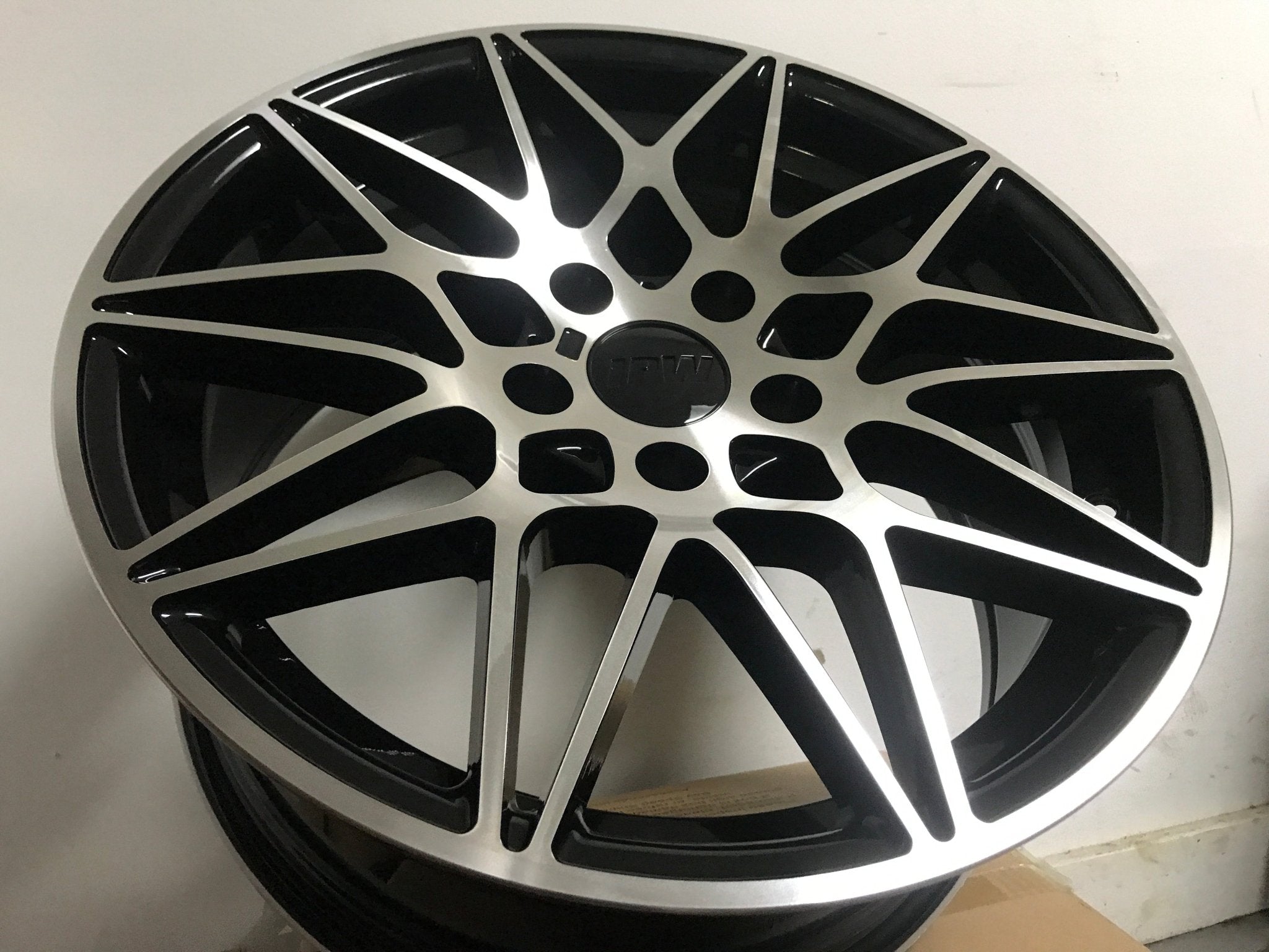 W709 D1147 Black Machined Face 19x9.5 ET34 5x120 CB72.6 - Gun Hill Tire House (WTW - WHOLESALE TIRES & WHEELS)