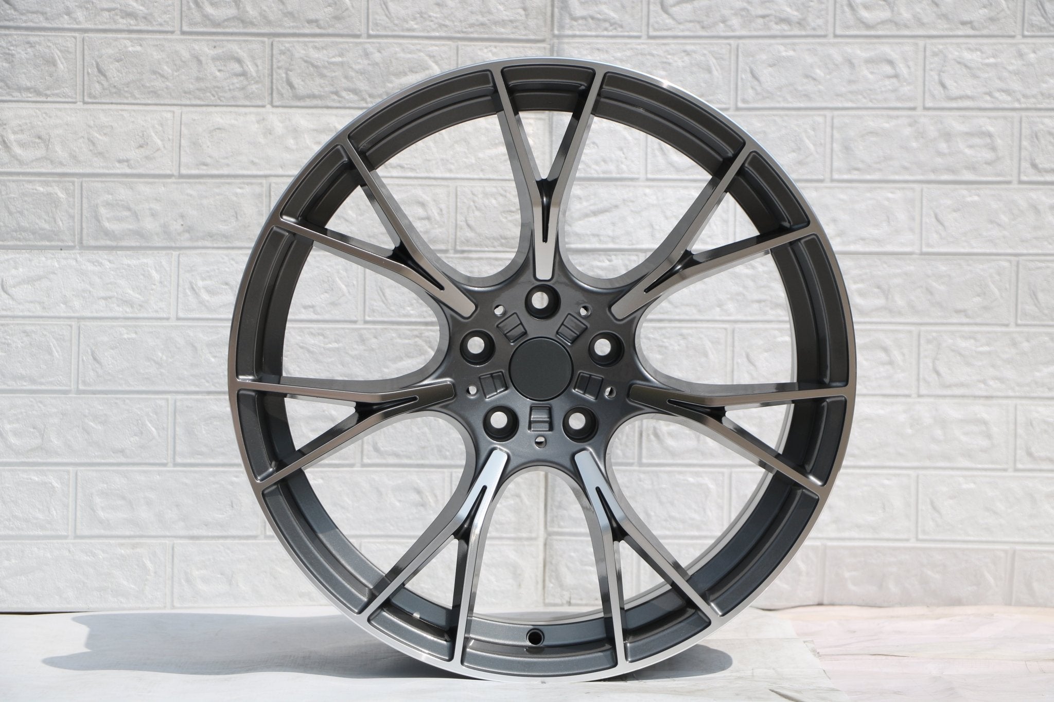 W712 Gunmetal Machined Face 20x9.5 Et35 5x120 CB72.56 - Gun Hill Tire House (WTW - WHOLESALE TIRES & WHEELS)