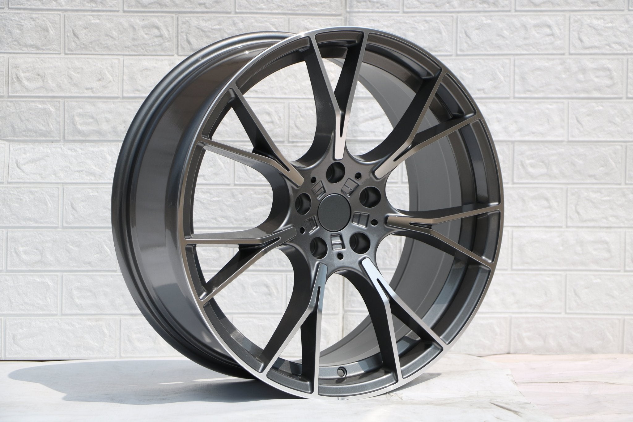 W712 Gunmetal Machined Face 20x9.5 Et35 5x120 CB72.56 - Gun Hill Tire House (WTW - WHOLESALE TIRES & WHEELS)