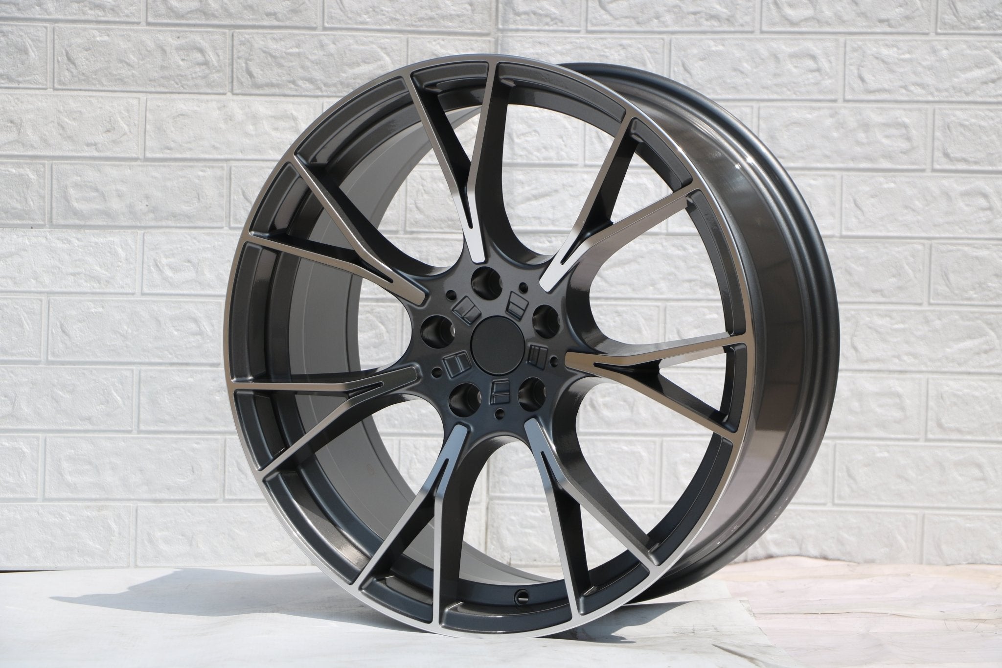W712 Gunmetal Machined Face 20x9.5 Et35 5x120 CB72.56 - Gun Hill Tire House (WTW - WHOLESALE TIRES & WHEELS)