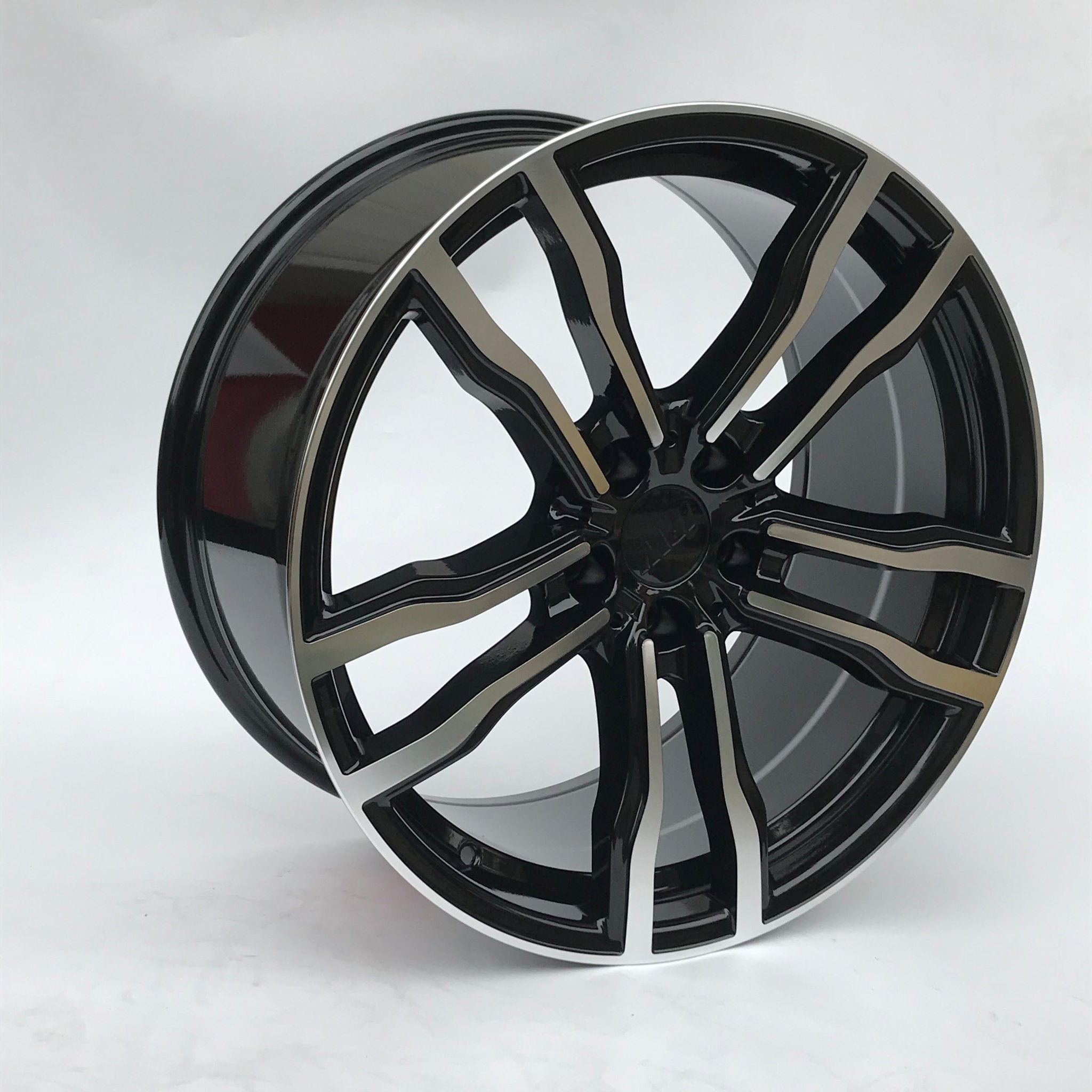 W732 1256 Black Machined Face 22x10.0 ET40 5x120 CB74.1 Cap C - 956 Logo Size 67.7MM - Gun Hill Tire House (WTW - WHOLESALE TIRES & WHEELS)