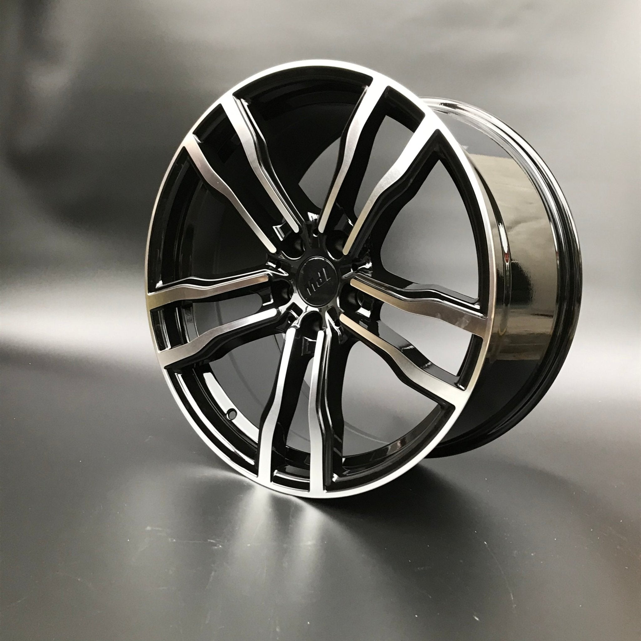 W732 1256 Black Machined Face 22x10.0 ET40 5x120 CB74.1 Cap C - 956 Logo Size 67.7MM - Gun Hill Tire House (WTW - WHOLESALE TIRES & WHEELS)