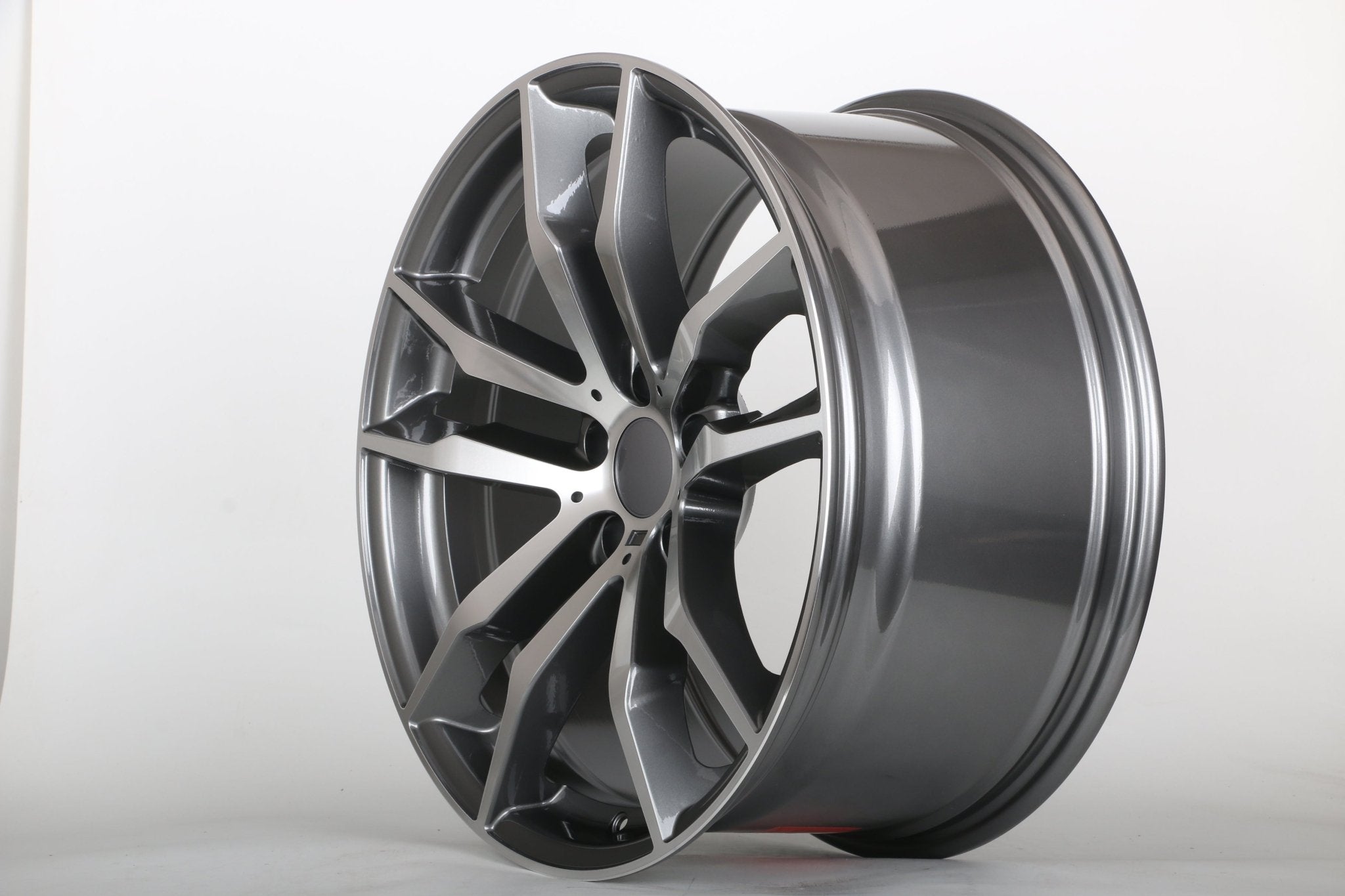 W732 1256 Gunmetal Machined Face 20x11 Et37 5x120 CB74.1 Cap C - 956 Logo Size 67.7MM - Gun Hill Tire House (WTW - WHOLESALE TIRES & WHEELS)