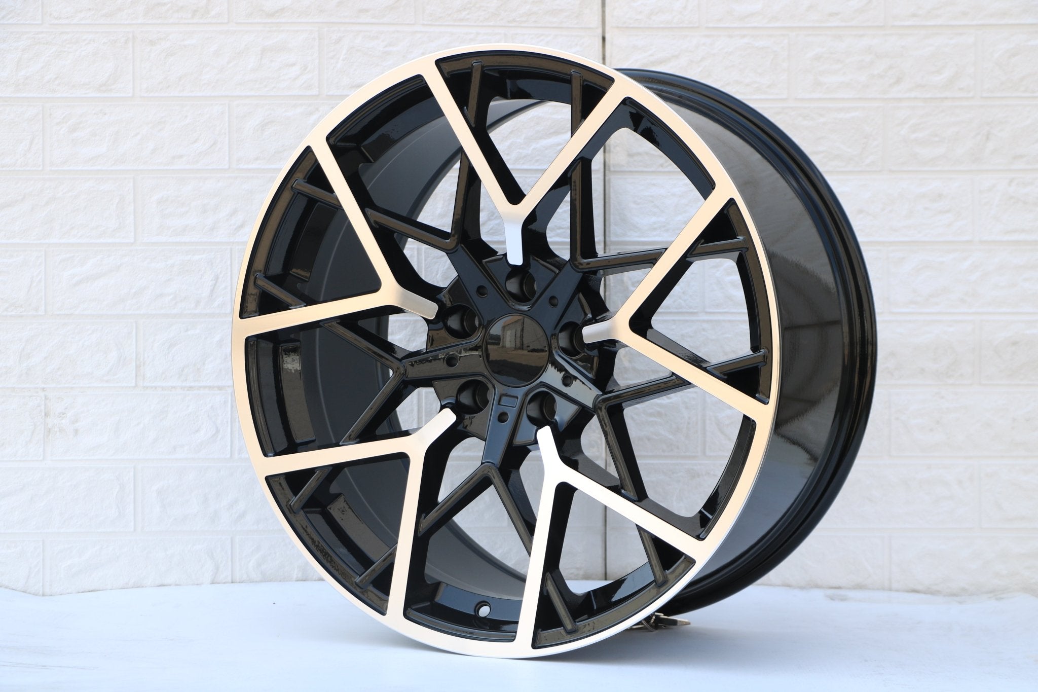 W733 1383 Black Machined Face 20x9.5 ET35 5x120 CB72.6 - Gun Hill Tire House (WTW - WHOLESALE TIRES & WHEELS)