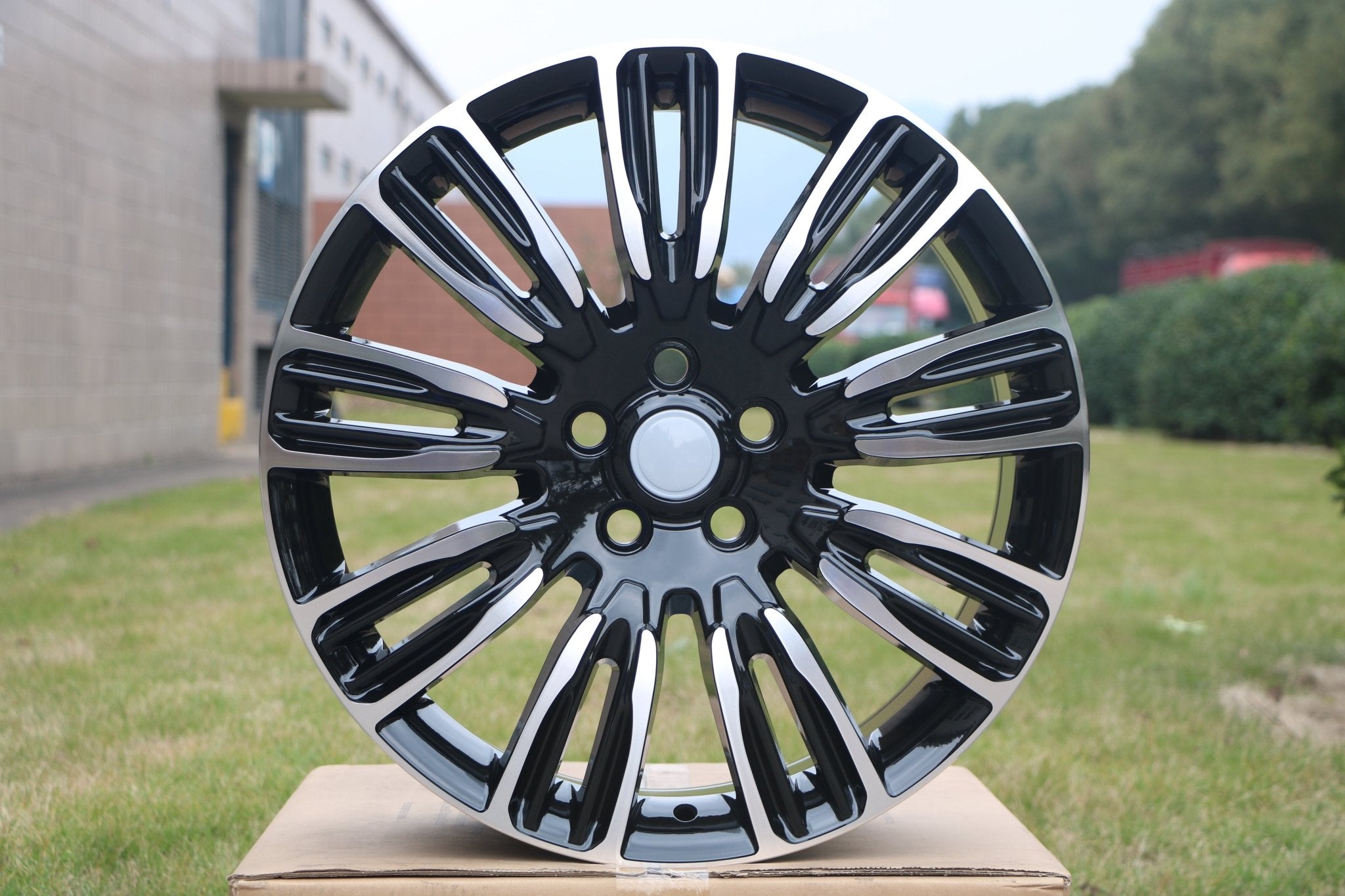 W798 D1292 Black Machined Face 22x9.5 ET45 5x120 CB72.6 - Gun Hill Tire House (WTW - WHOLESALE TIRES & WHEELS)
