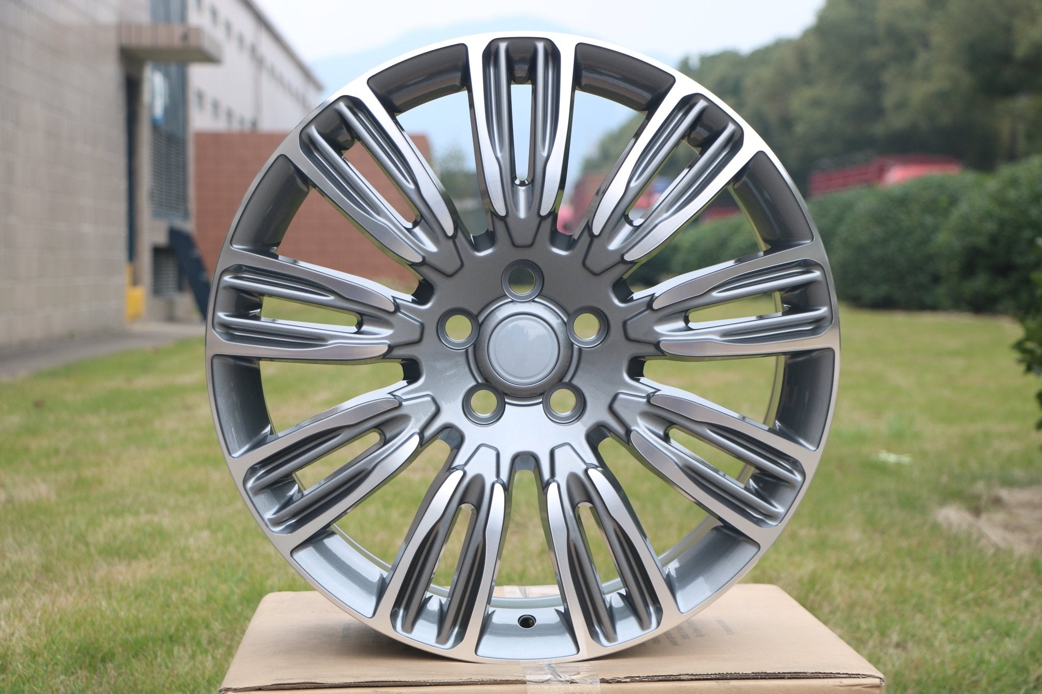 W798 Gunmetal Machined Face 22x9.5 ET45 5x120 CB72.6 - Gun Hill Tire House (WTW - WHOLESALE TIRES & WHEELS)