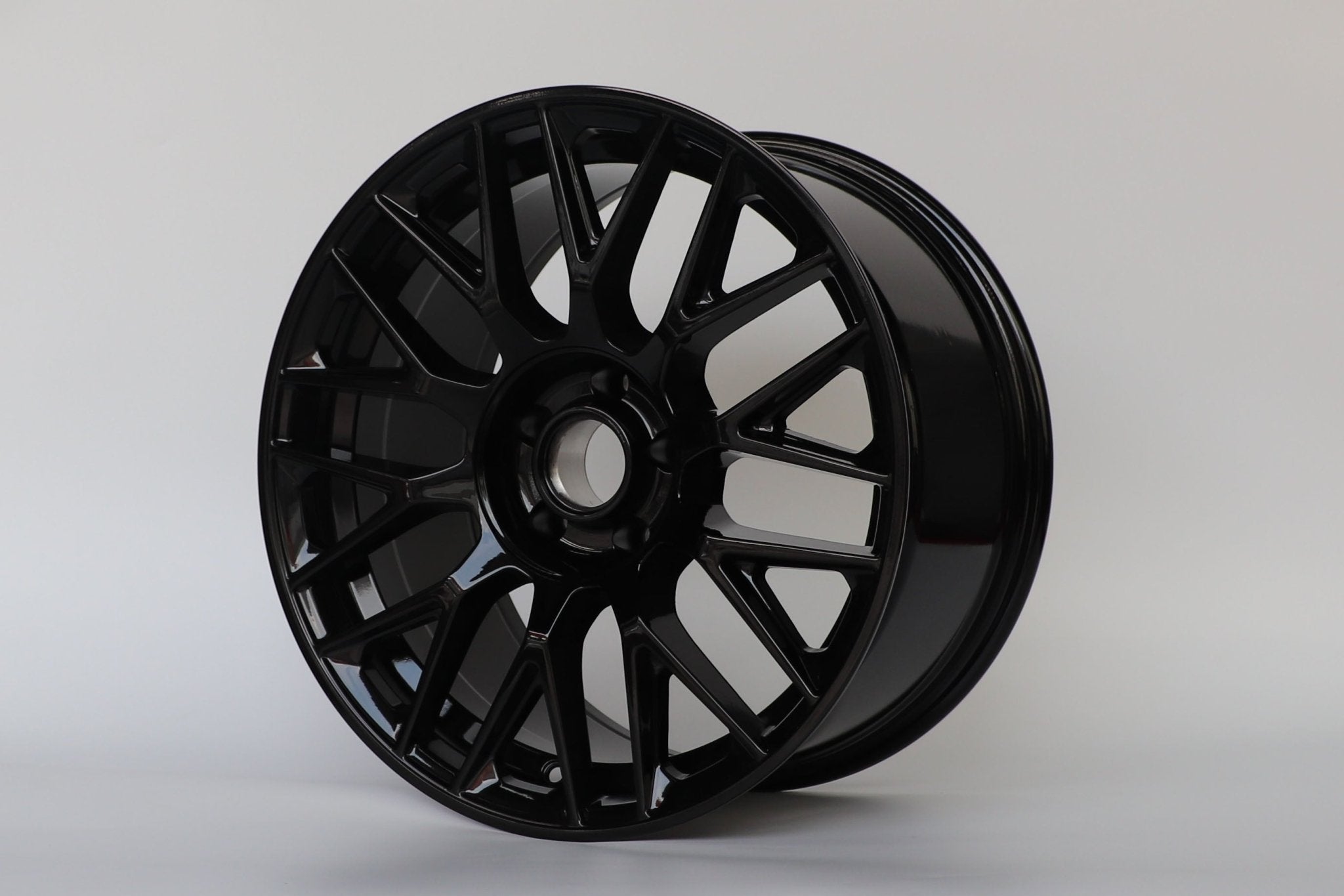 W803 1766 Gloss Black 22x9.0 ET32 5x112 CB66.6 - Gun Hill Tire House (WTW - WHOLESALE TIRES & WHEELS)
