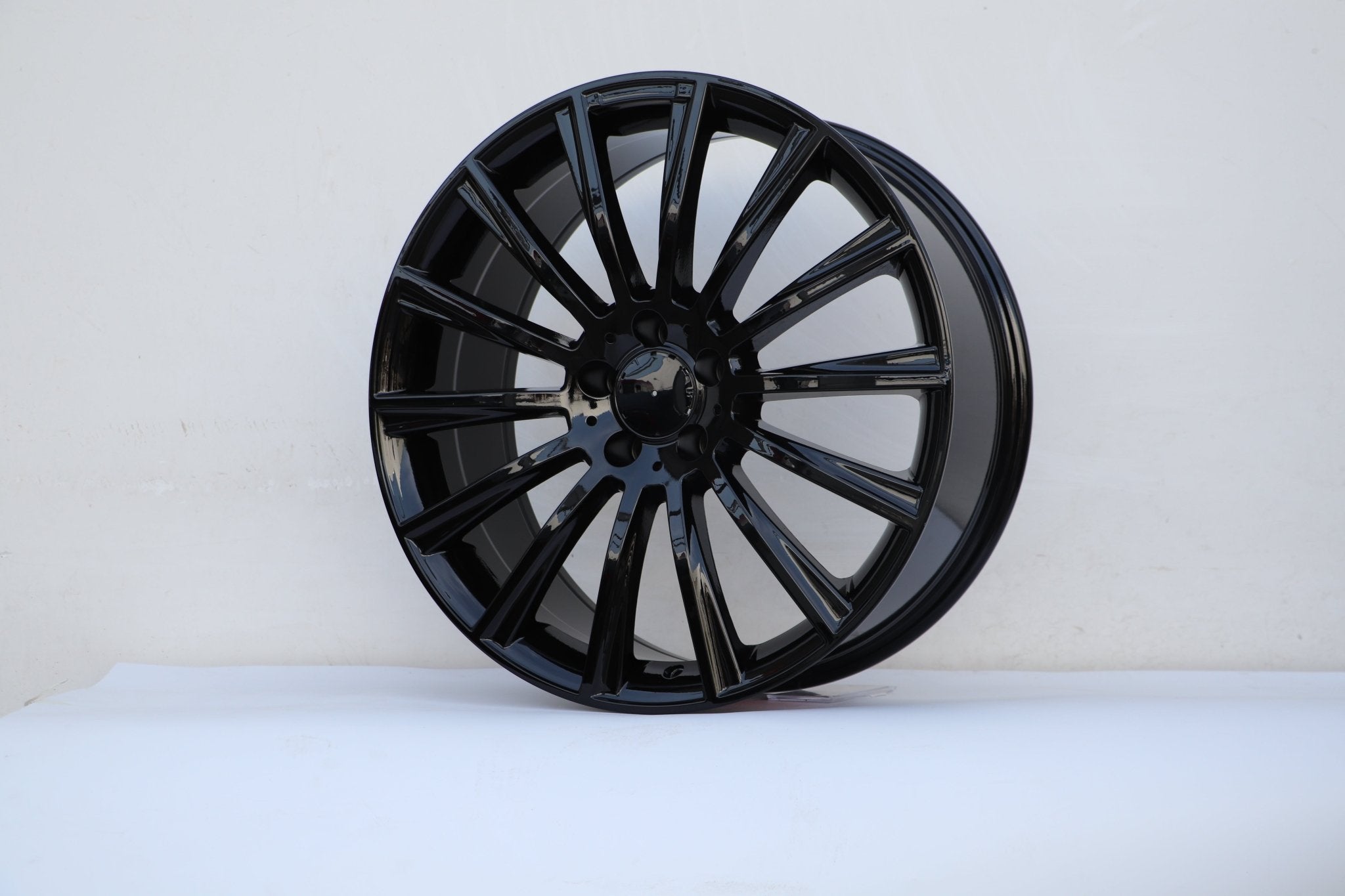 W813 Gloss Black 22x10.0 ET45 5x112 CB66.6 - Gun Hill Tire House (WTW - WHOLESALE TIRES & WHEELS)