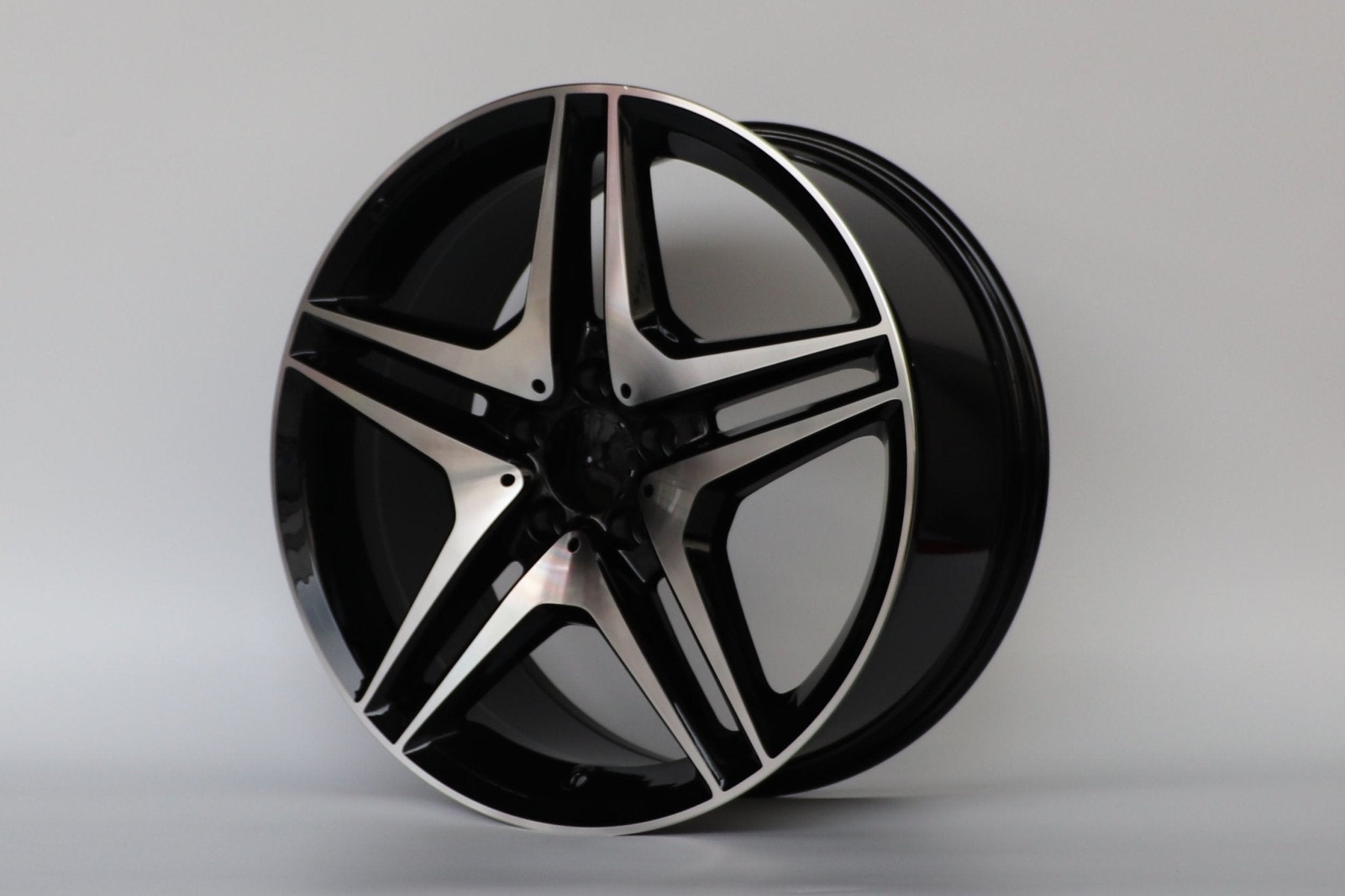 W828 Black Machined Face 18*8.0 ET45 5*112 CB66.6 - Gun Hill Tire House (WTW - WHOLESALE TIRES & WHEELS)