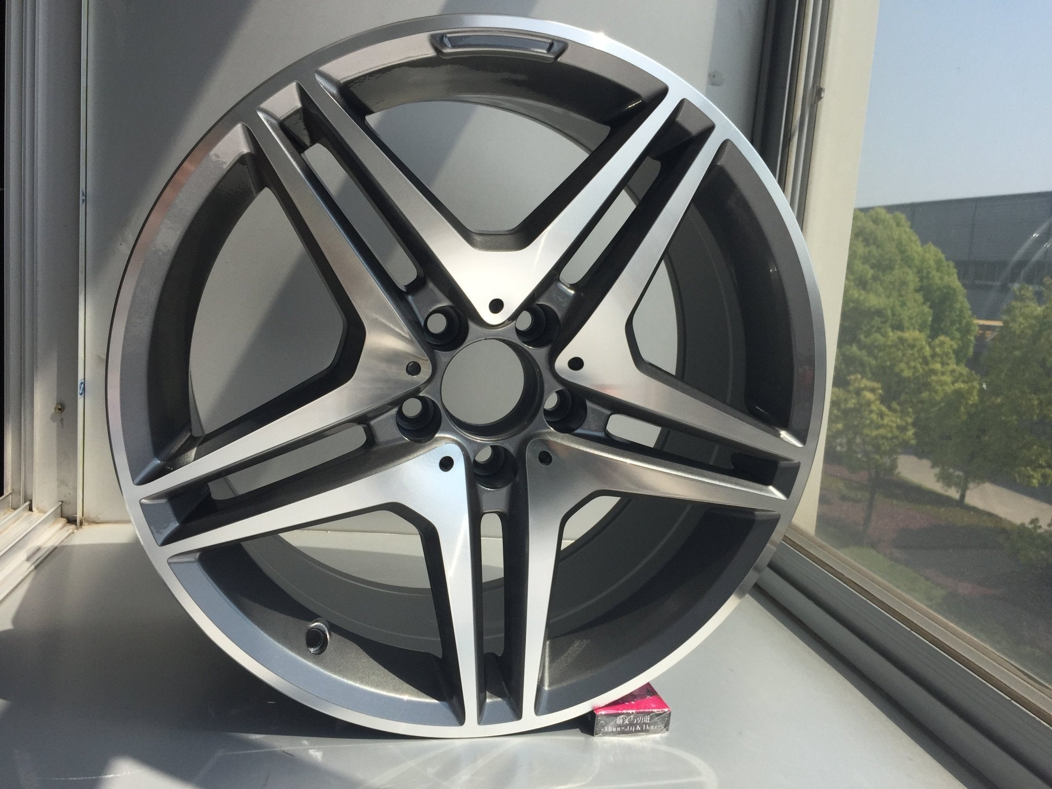 W828 Gunmetal Machined Face 18*9.5 ET35 5*112 CB66.6 - Gun Hill Tire House (WTW - WHOLESALE TIRES & WHEELS)