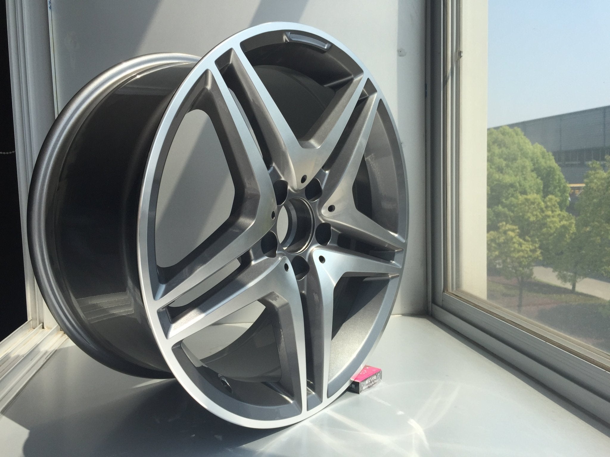 W828 Gunmetal Machined Face 18*9.5 ET35 5*112 CB66.6 - Gun Hill Tire House (WTW - WHOLESALE TIRES & WHEELS)