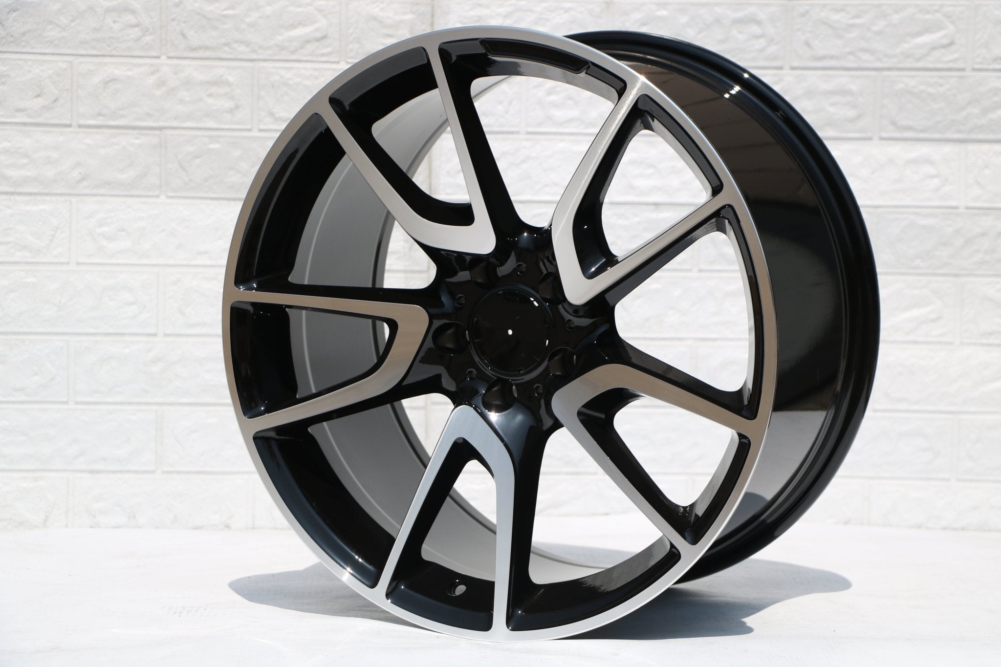 W839 Black Machined Face 20x8.5 ET35 5x112 CB66.6 - Gun Hill Tire House (WTW - WHOLESALE TIRES & WHEELS)