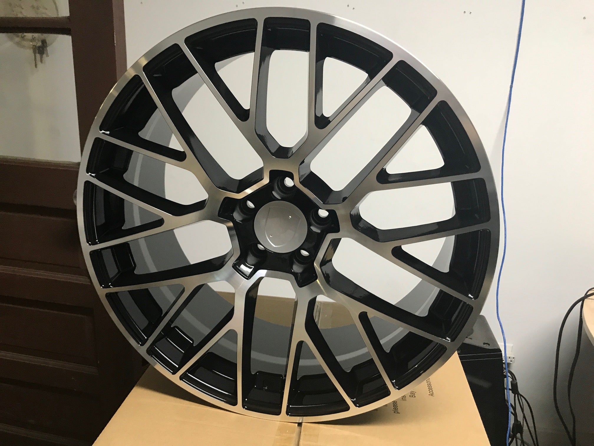 W854 XH1379 Black Machined Face 20x9.0 ET26 5x112 CB66.6 - Gun Hill Tire House (WTW - WHOLESALE TIRES & WHEELS)