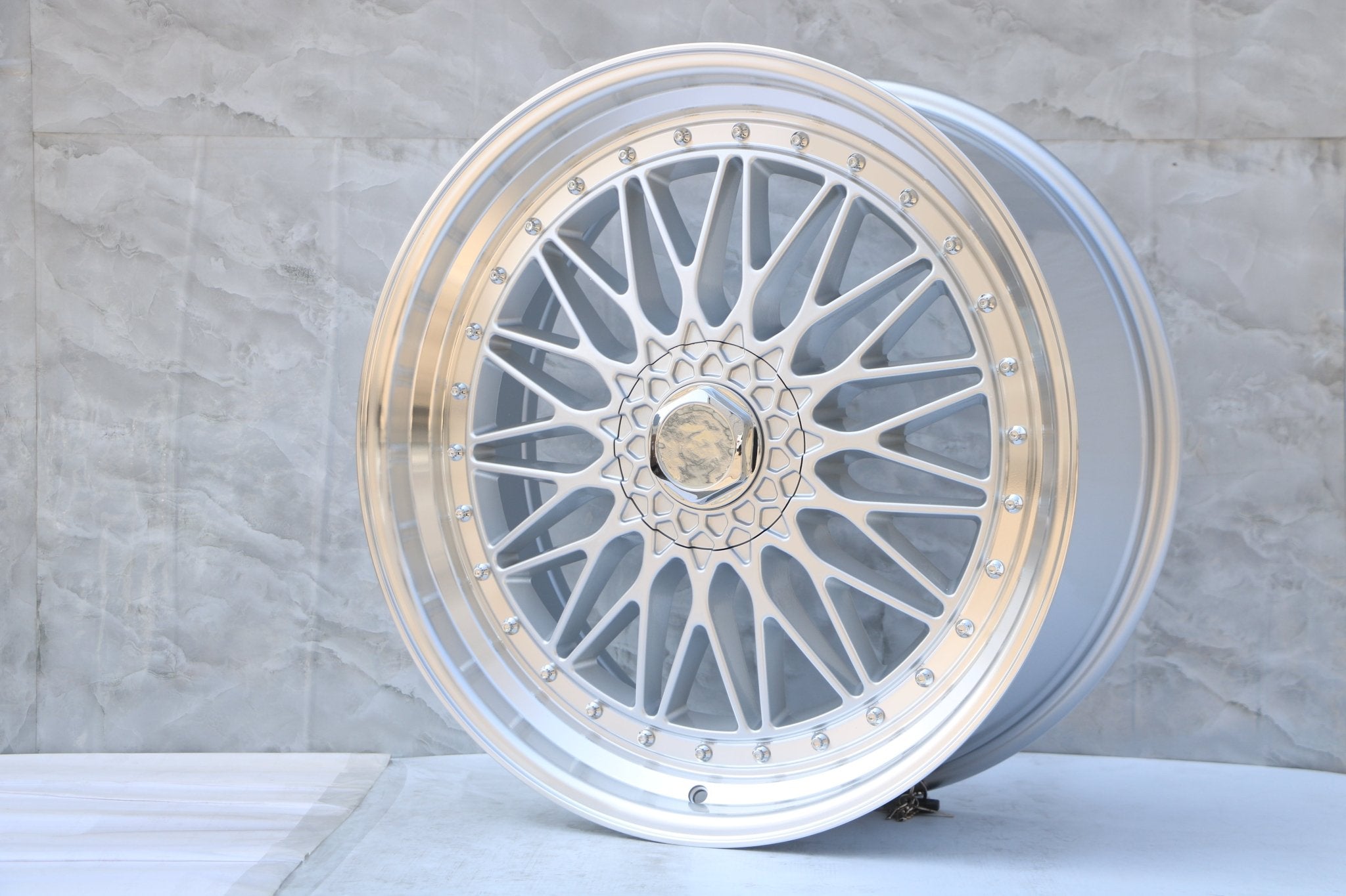 W885 Silver Machined Lip 22x9.0 ET30 5x112/114.3/120 CB73.1 C479 - 03 - S1 - Gun Hill Tire House (WTW - WHOLESALE TIRES & WHEELS)
