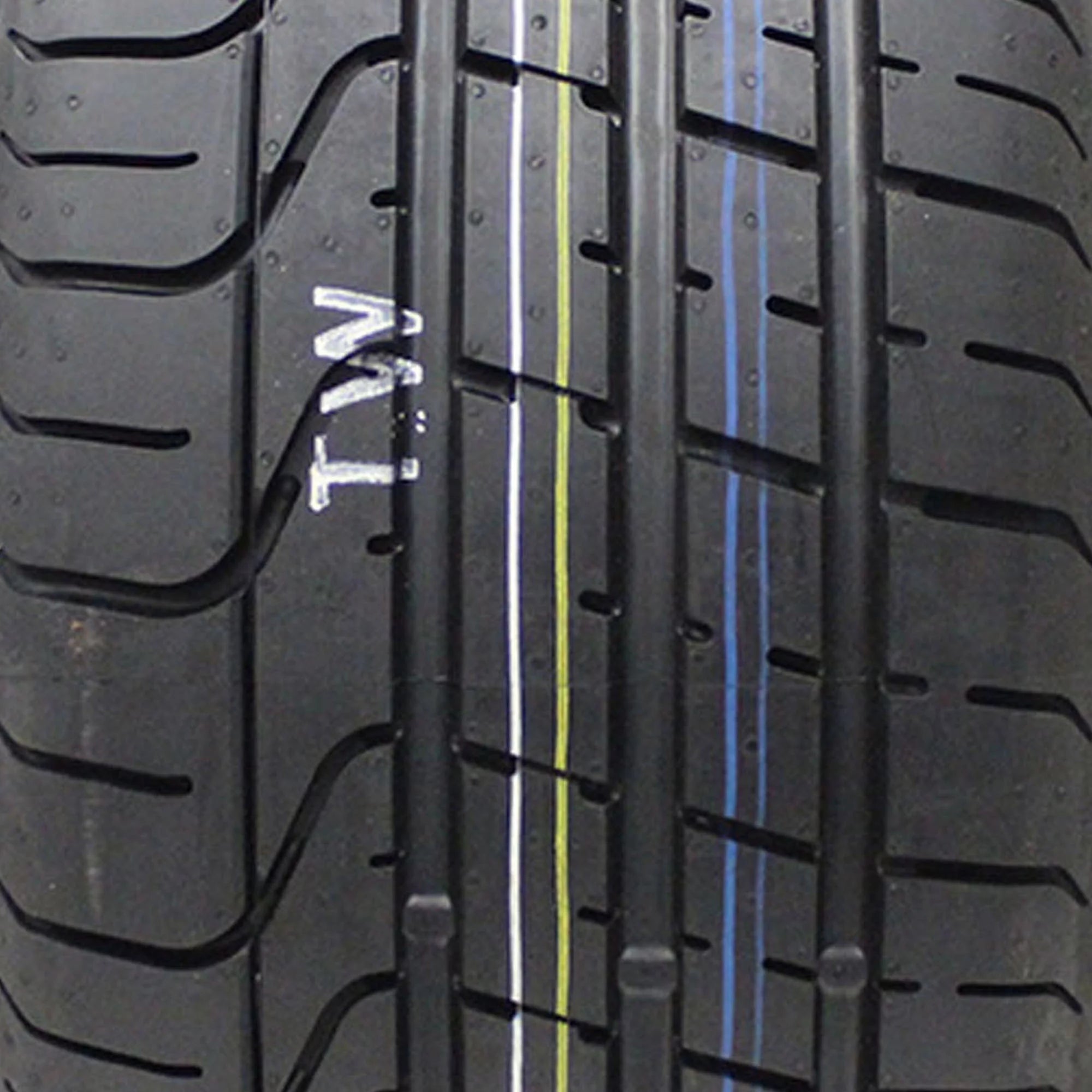 305/30ZR20 Pirelli P Zero Summer (103Y) XL Passenger Tire - Gun Hill Tire House (WTW - WHOLESALE TIRES & WHEELS)