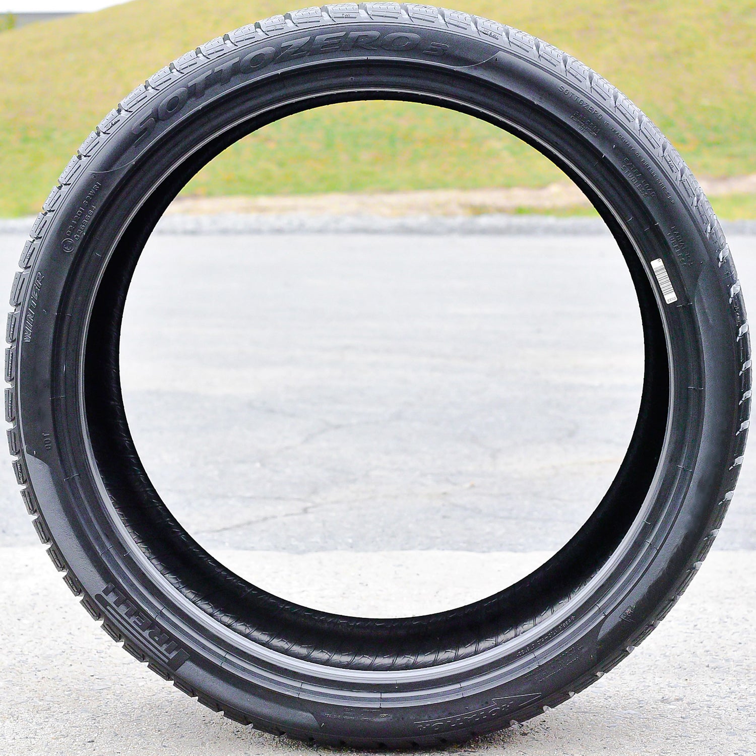 245/45R18 Pirelli Winter Sottozero 3 Winter 100V XL Passenger Tire - Gun Hill Tire House (WTW - WHOLESALE TIRES & WHEELS)