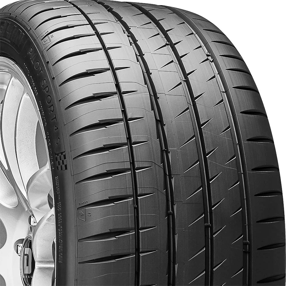 305/30ZR20 Michelin Pilot Sport 4S (103Y) XL Tire - Gun Hill Tire House (WTW - WHOLESALE TIRES & WHEELS)