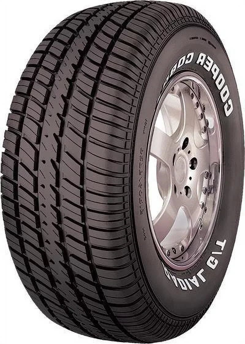 215/70R14 Cooper Cobra G/T Classic All - Season Tire - 96T - Gun Hill Tire House (WTW - WHOLESALE TIRES & WHEELS)