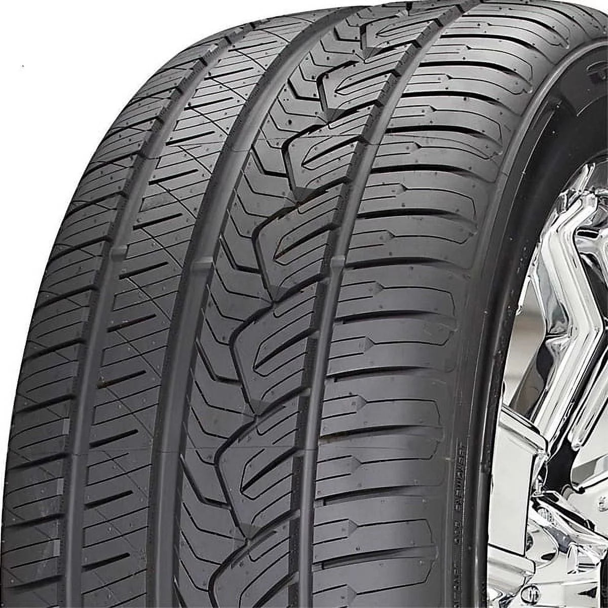 255/45R20 Nitto NT421Q 105 W Tire - Gun Hill Tire House (WTW - WHOLESALE TIRES & WHEELS)