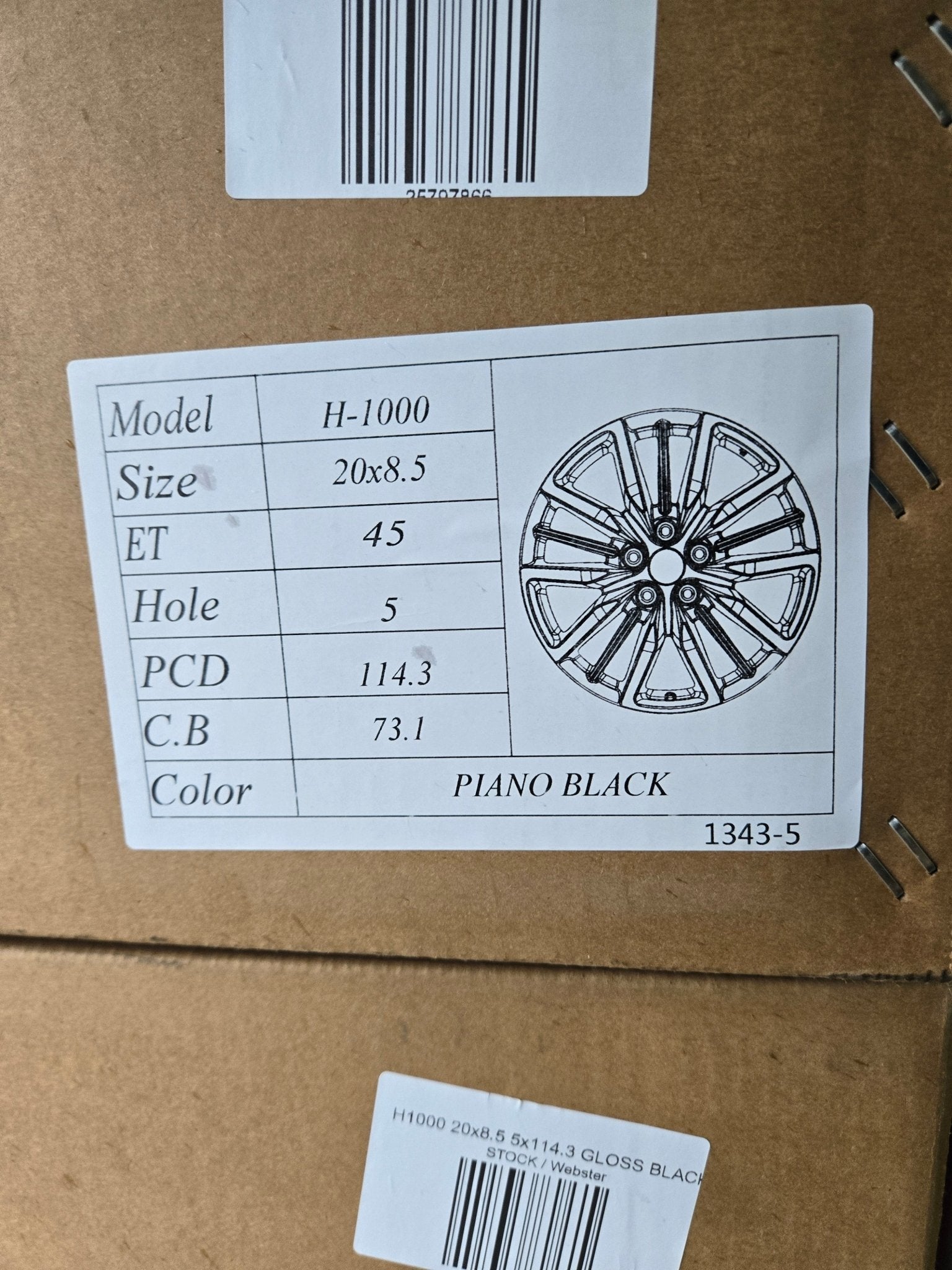 H1000 20x8.5 5x114.3 GLOSS BLACK - Gun Hill Tire House (WTW - WHOLESALE TIRES & WHEELS)