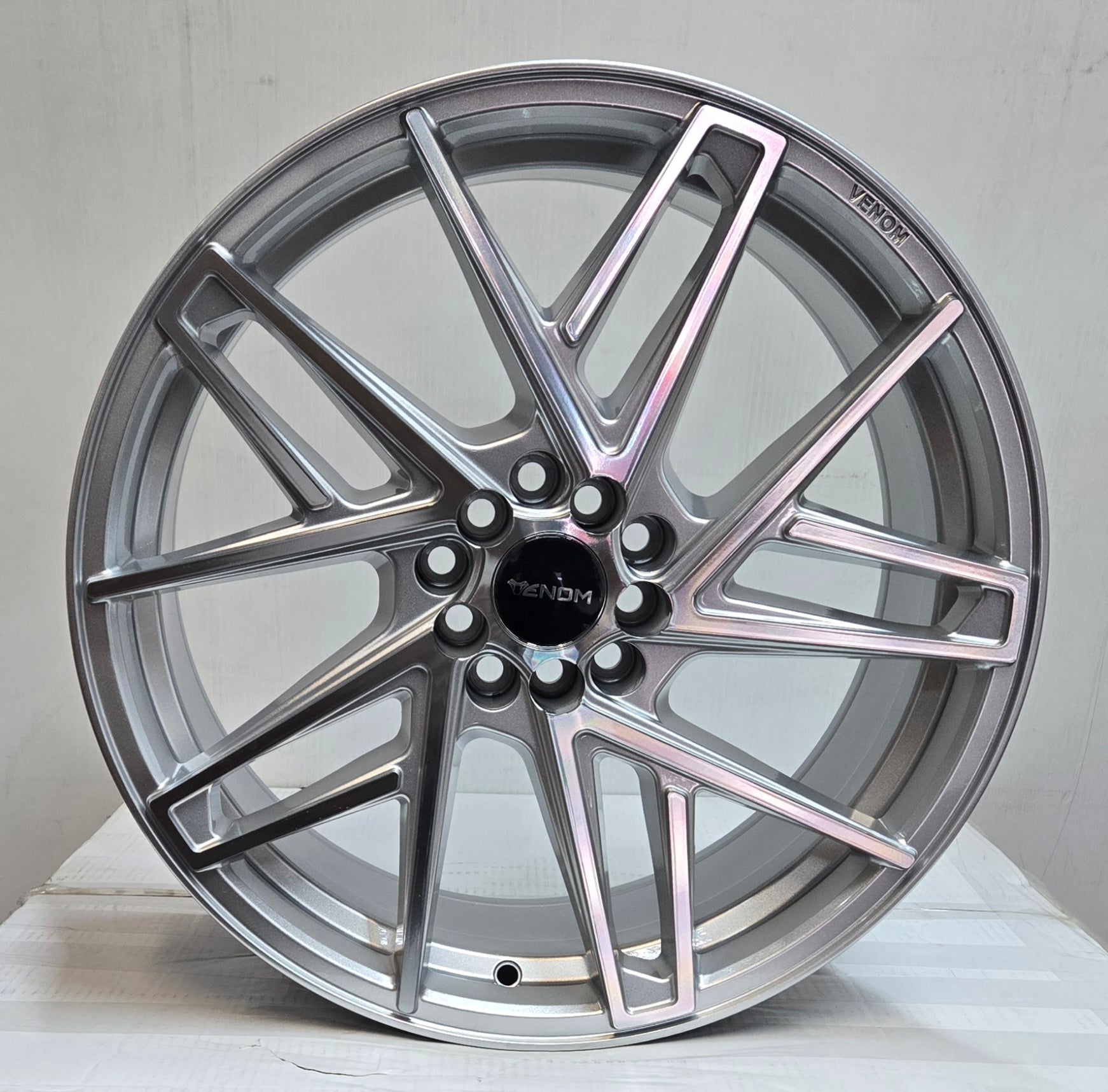 VENOM VEN48 18X8.5 5X100 5X114.3 5X112 GLOSS SILVER MACHINED - Gun Hill Tire House (WTW - WHOLESALE TIRES & WHEELS)