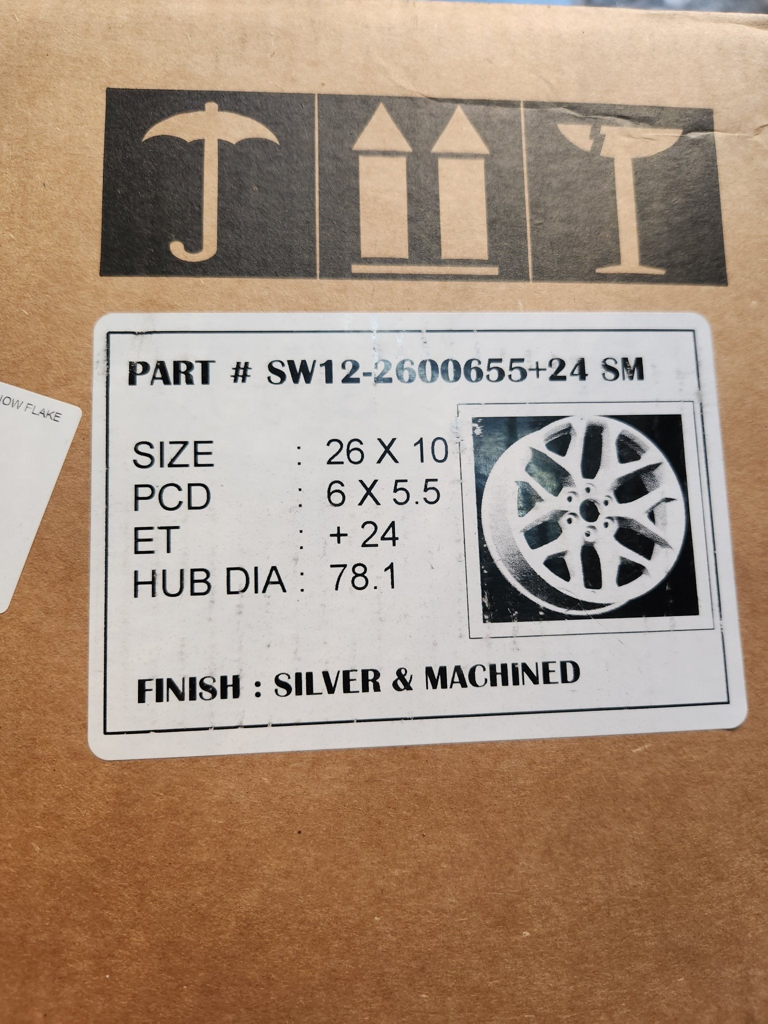 RS12 26x10 6x5.5 SILVER MACHINED SNOW FLAKE - Gun Hill Tire House (WTW - WHOLESALE TIRES & WHEELS)