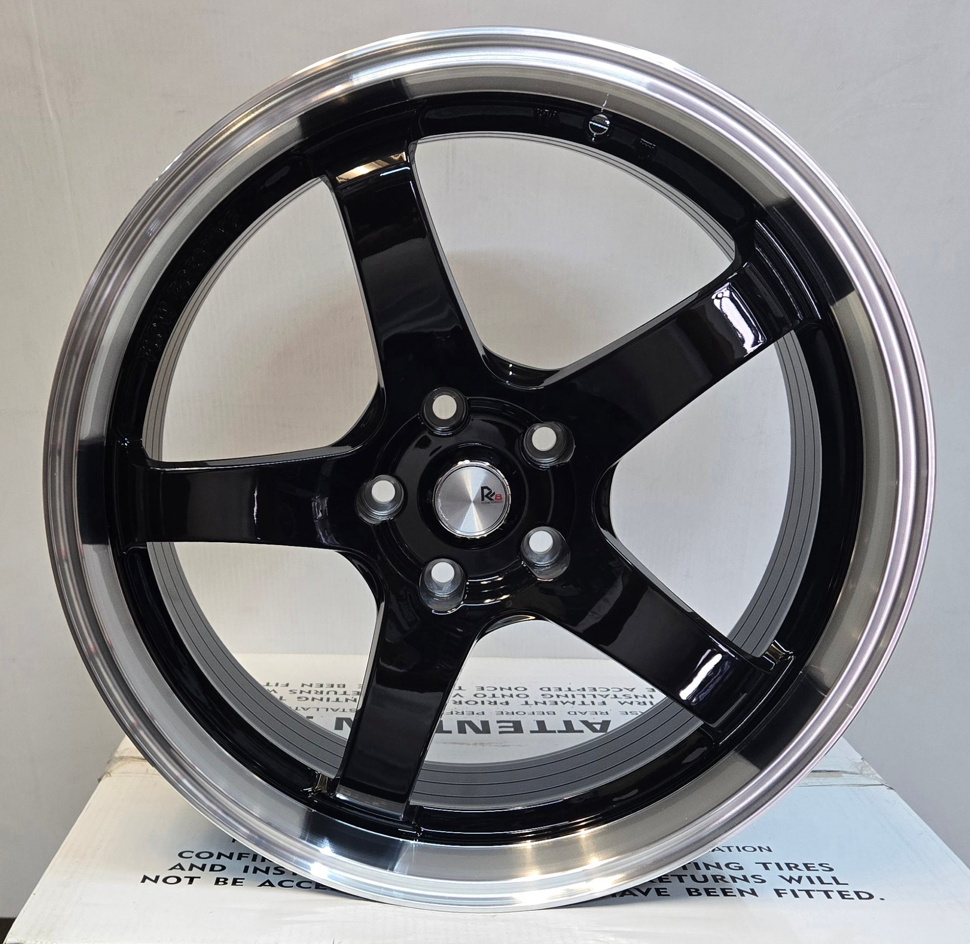 GWG RF5 19x8.5 5x114.3 GLOSS BLACK MACHINED LIP - Gun Hill Tire House (WTW - WHOLESALE TIRES & WHEELS)