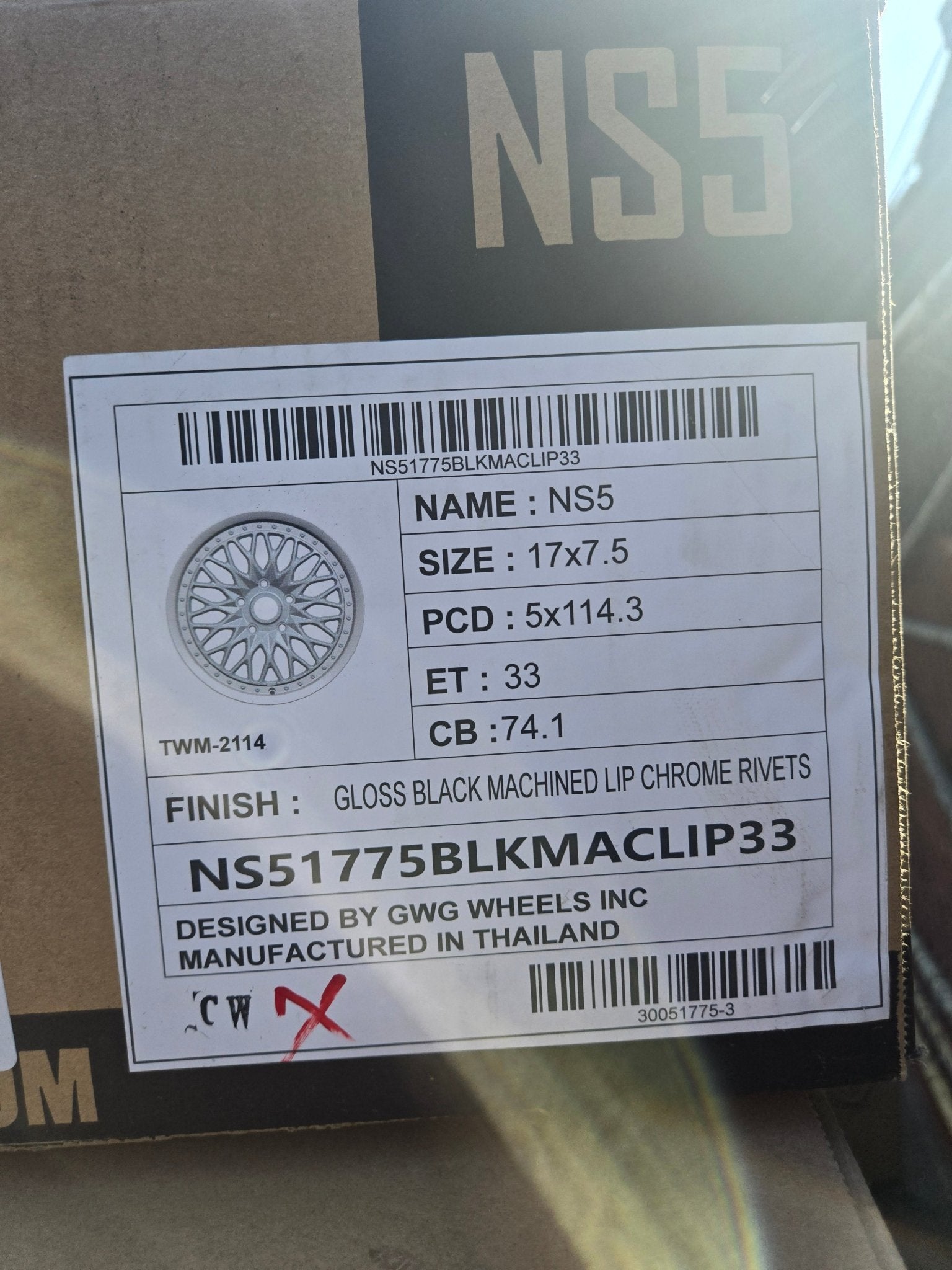 GWG NS5 17X7.5 5X114.3 GLOSS BLACK MACHINED CHROME RIVETS - Gun Hill Tire House (WTW - WHOLESALE TIRES & WHEELS)