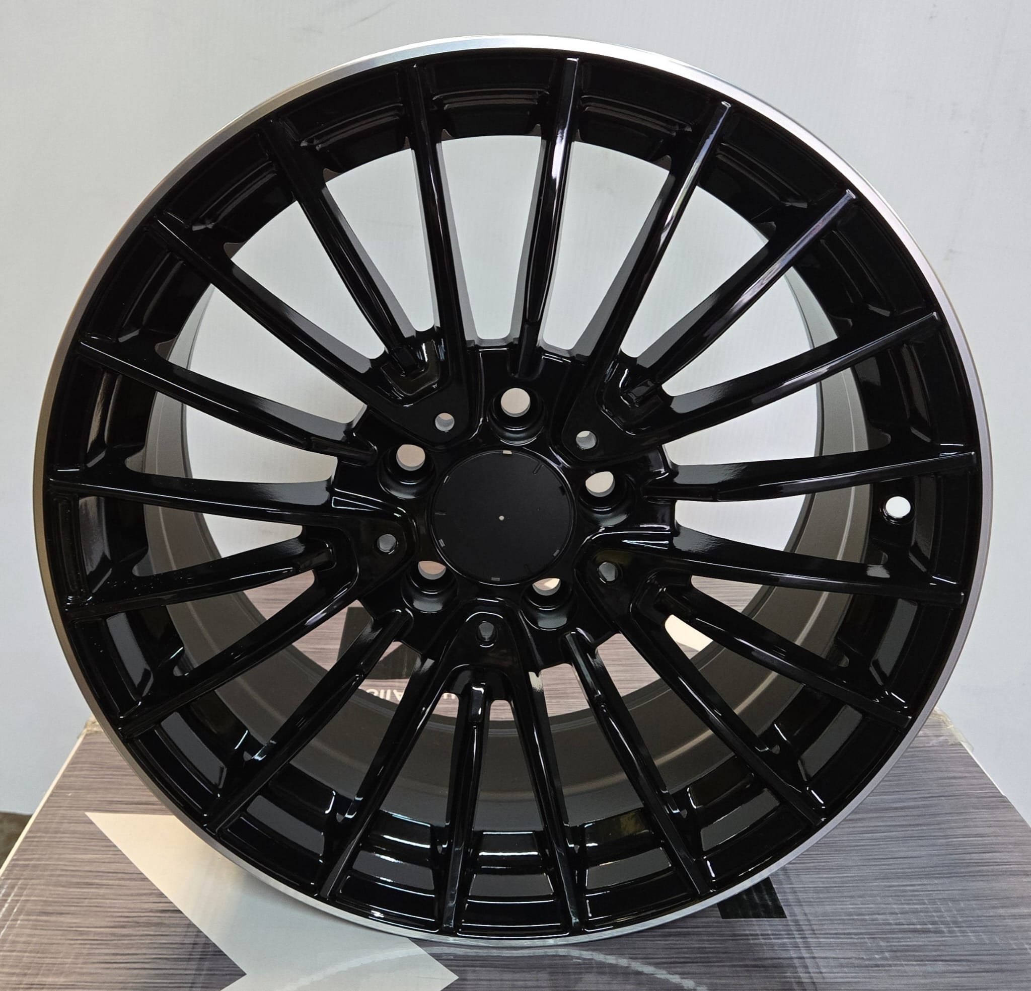 OE - 0235 18x8.5 5x112 GLOSS BLACK MACHINED LIP - Gun Hill Tire House (WTW - WHOLESALE TIRES & WHEELS)