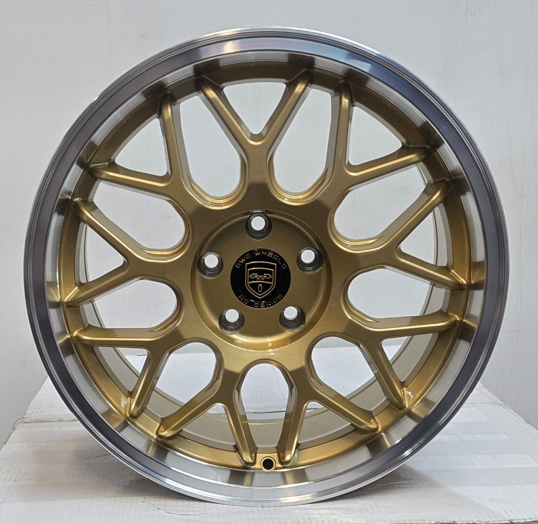 GWG NS5 18X8.5 5X114.3 GOL MACHINED LIP - Gun Hill Tire House (WTW - WHOLESALE TIRES & WHEELS)