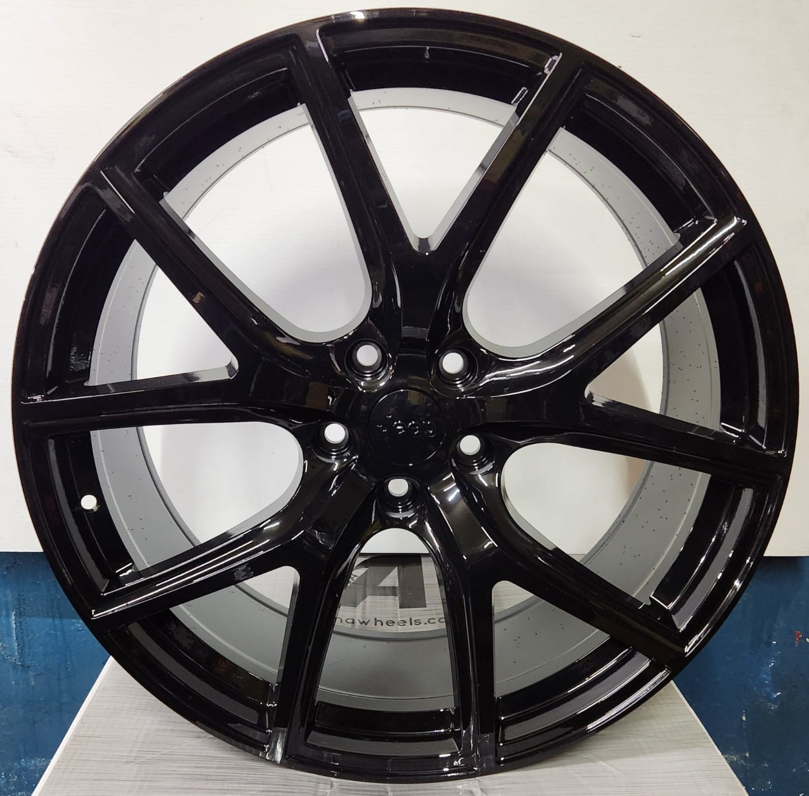 W571 20X9.0 5X127 GLOSS BLACK - Gun Hill Tire House (WTW - WHOLESALE TIRES & WHEELS)
