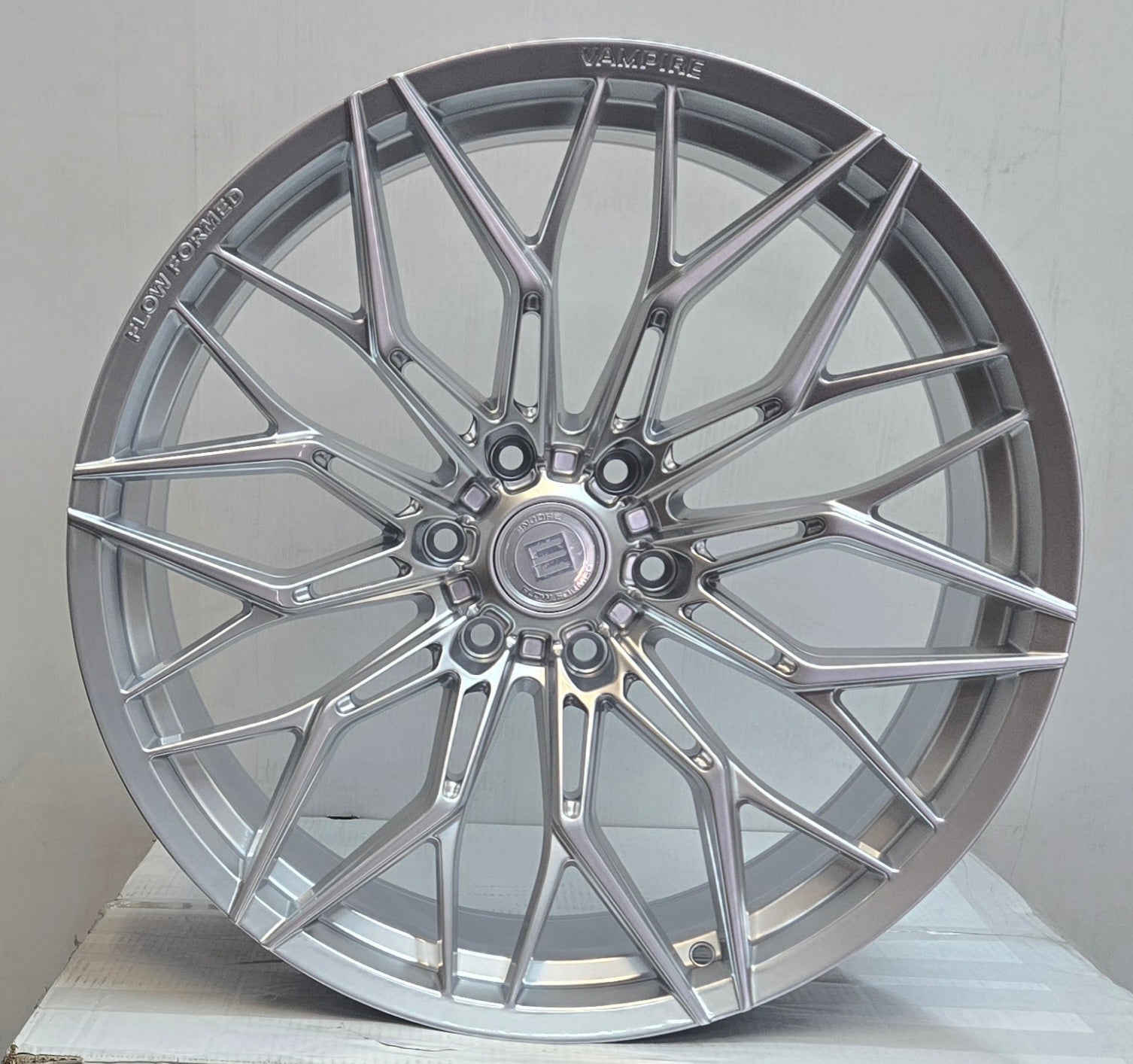 ENCORE U113 ENC110 22X9.5 6X135 HYPER SILVER - Gun Hill Tire House (WTW - WHOLESALE TIRES & WHEELS)