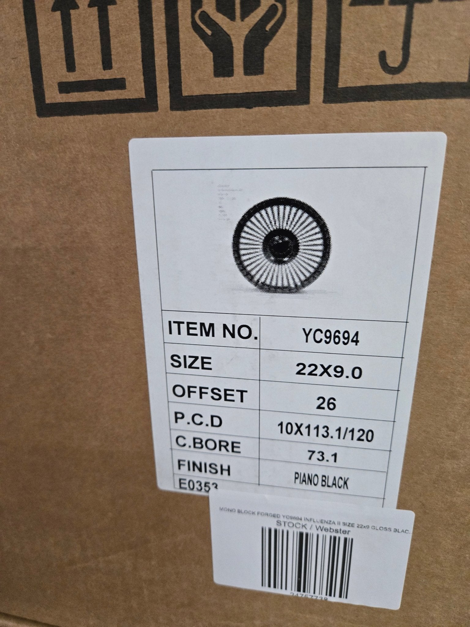 MONO BLOCK FORGED YC9694 INFLUENZA II SIZE 22x9 GLOSS BLACK WITH FLOATING CAP - Gun Hill Tire House (WTW - WHOLESALE TIRES & WHEELS)