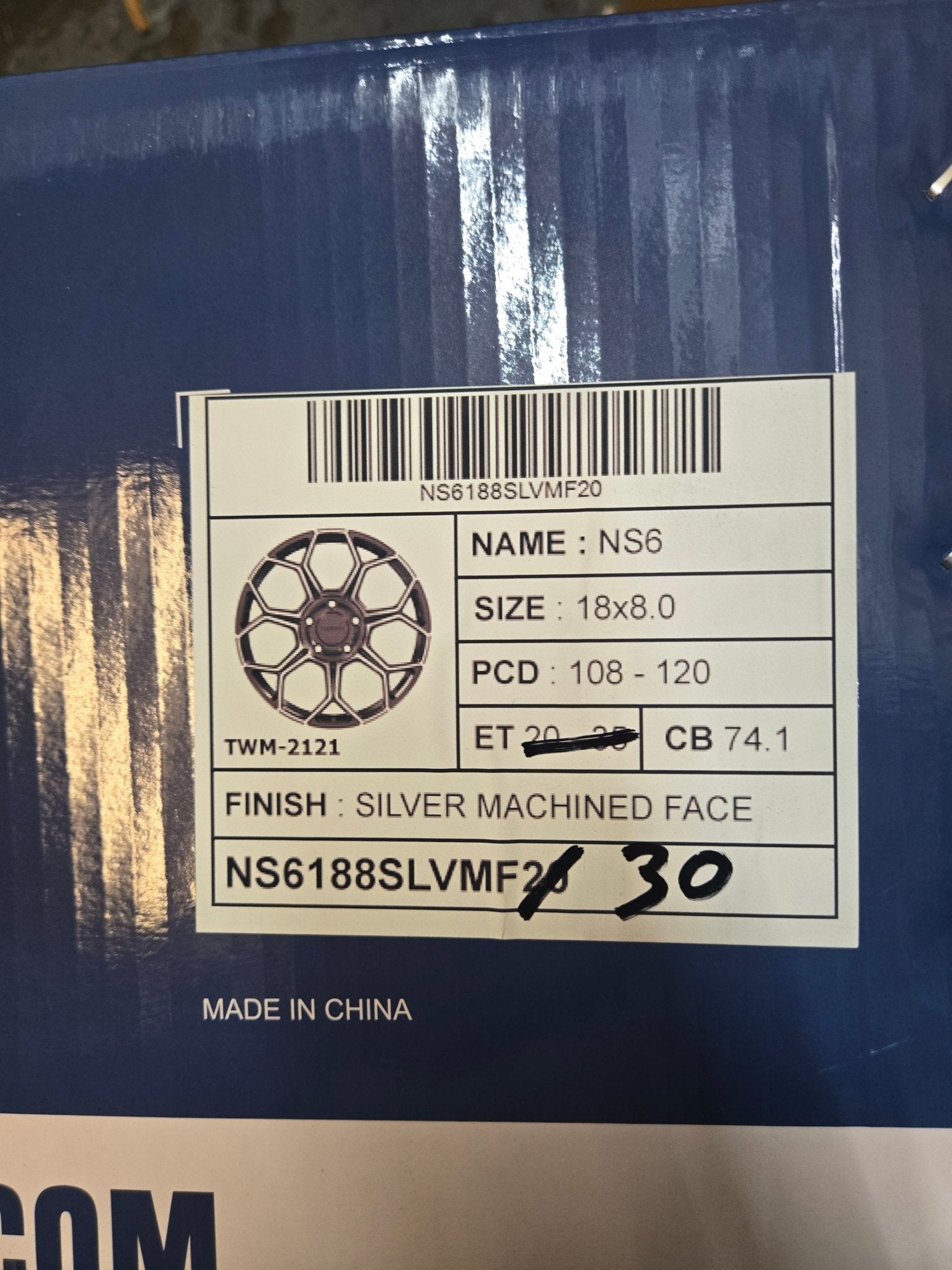 GWG NS6 18x8 BLANK SILVER - Gun Hill Tire House (WTW - WHOLESALE TIRES & WHEELS)
