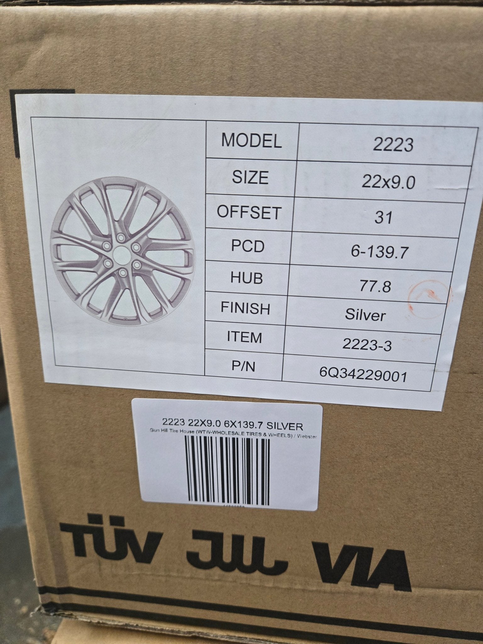 2223 22X9.0 6X139.7 SILVER - Gun Hill Tire House (WTW - WHOLESALE TIRES & WHEELS)