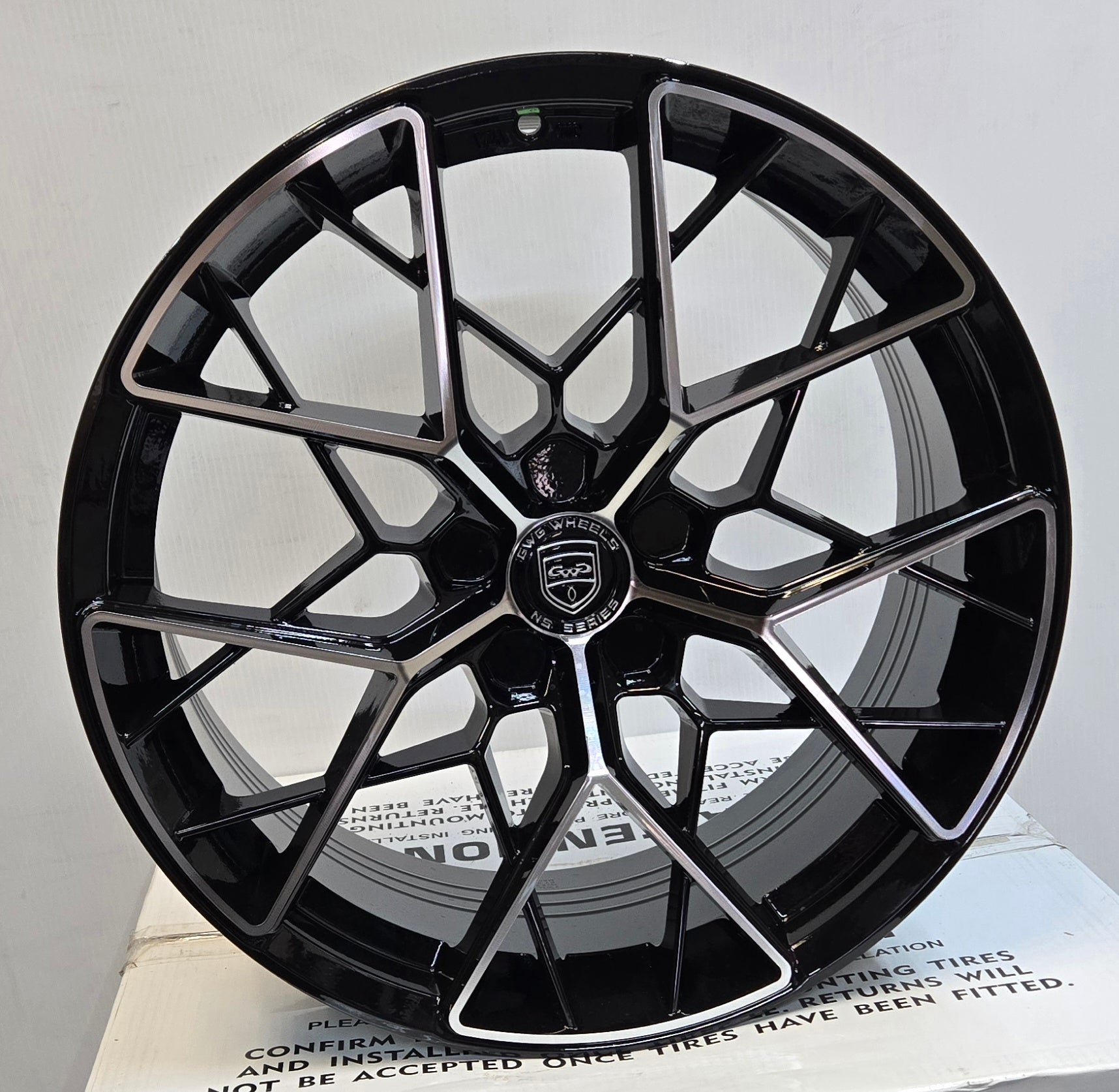 GWG NS2 19x8.5 BLANK GLOSS BLACK MACHINED - Gun Hill Tire House (WTW - WHOLESALE TIRES & WHEELS)