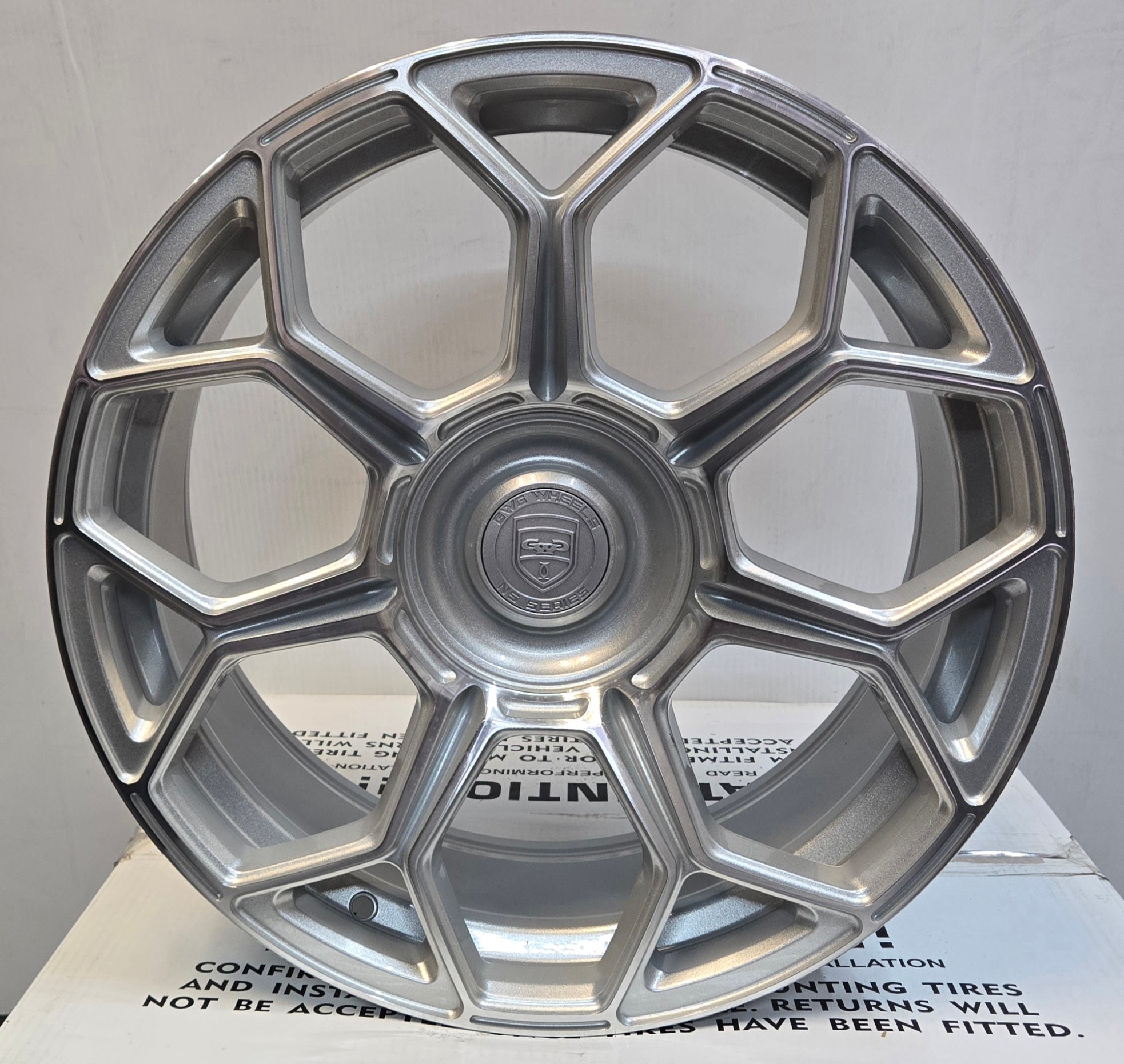GWG NS6 18x8 BLANK SILVER - Gun Hill Tire House (WTW - WHOLESALE TIRES & WHEELS)